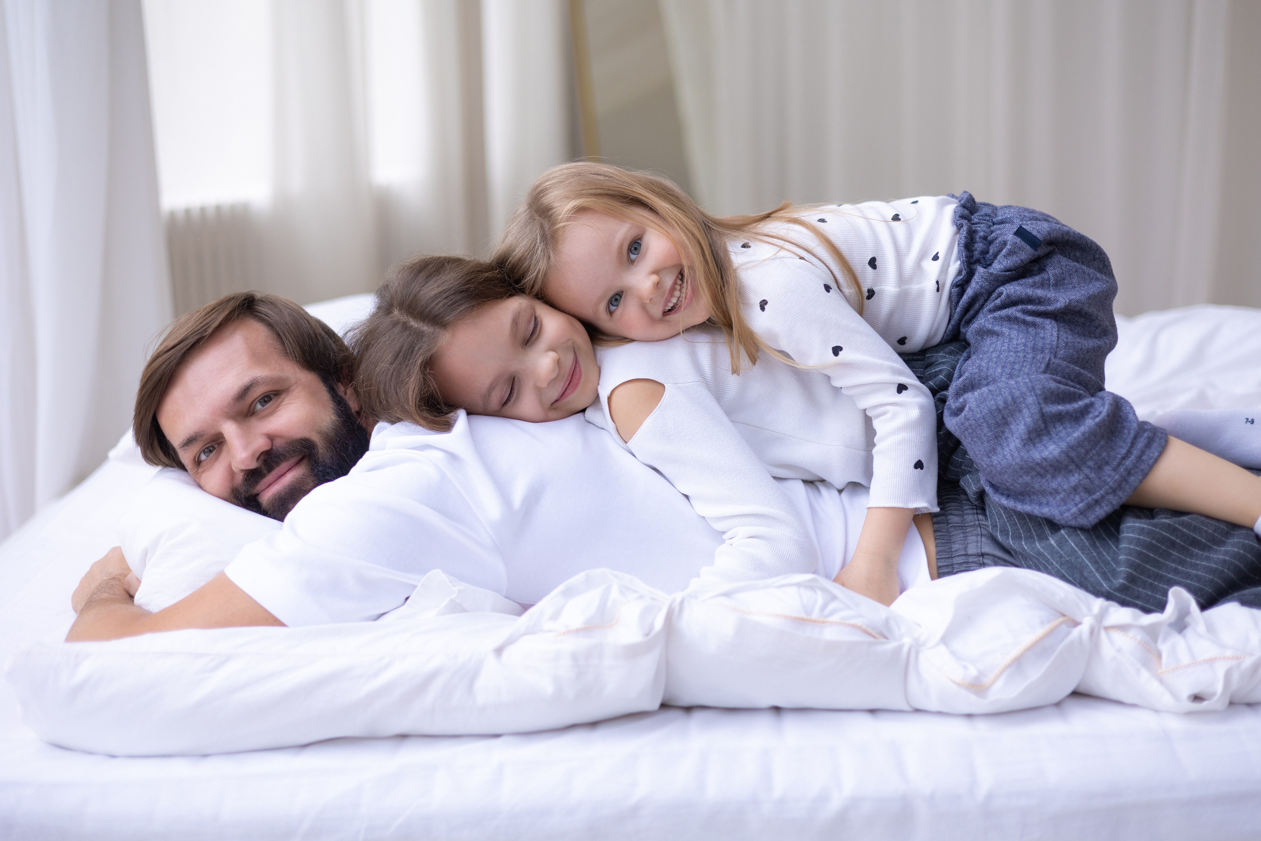 Антон с дочками. СЕМЕЙНАЯ ФОТОСЕССИЯ МОСКВА