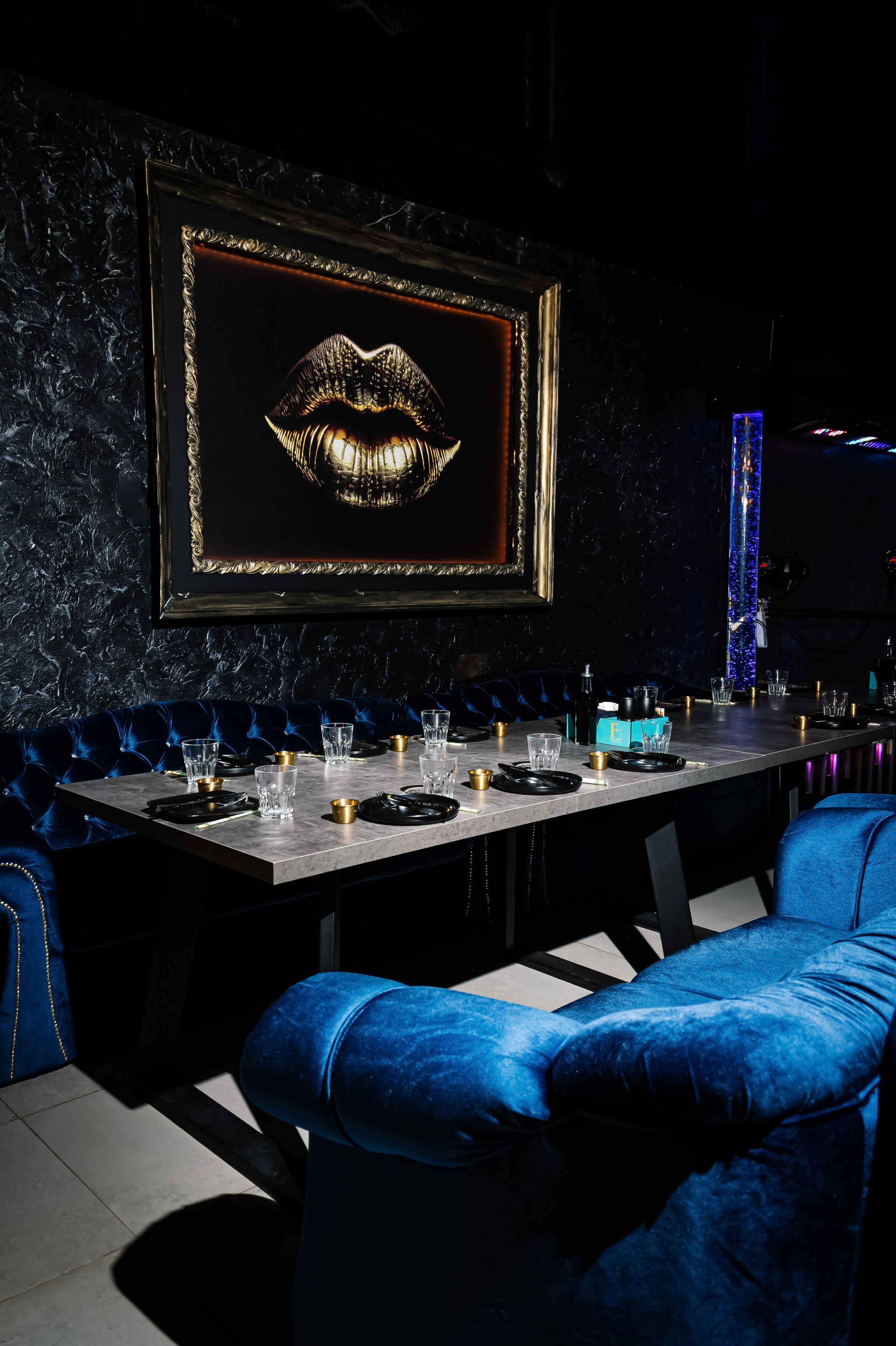 FreeZone night Club. Ларина Иванна фотограф в Донецке