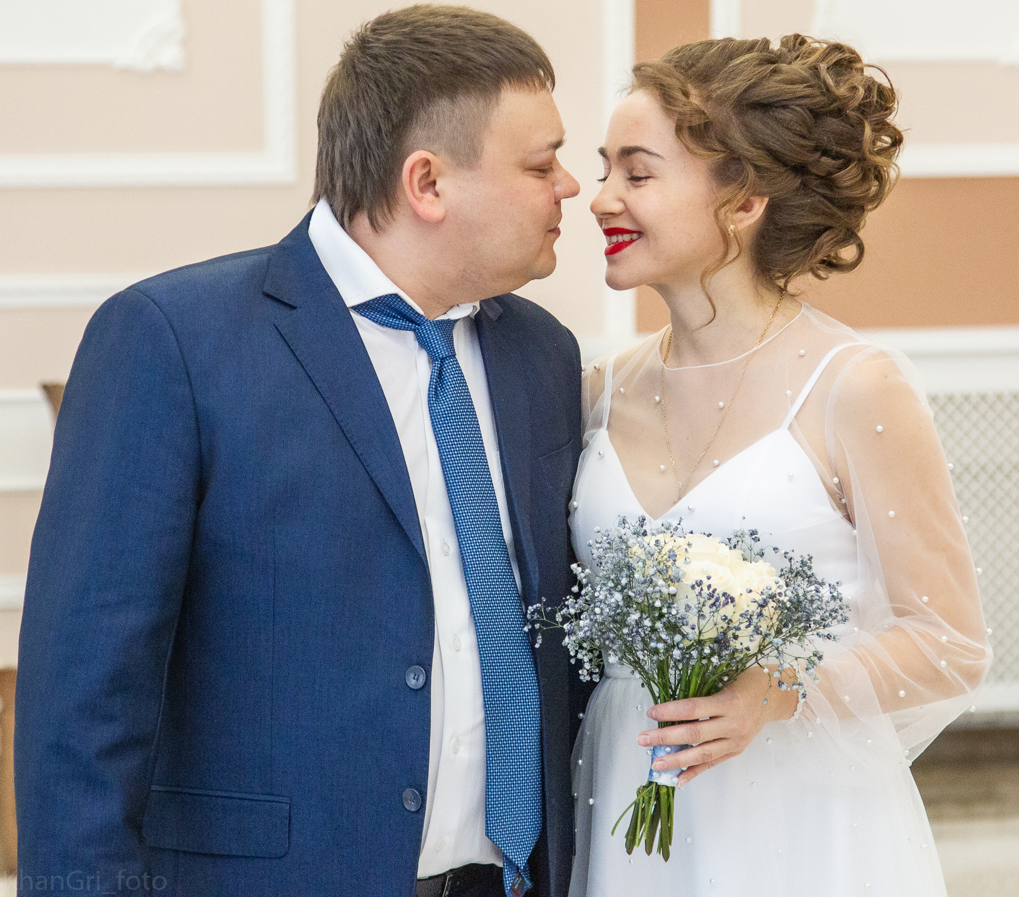 Роспись прекрасной Екатерины. Фотограф в Сергиевске Григорян Ханум