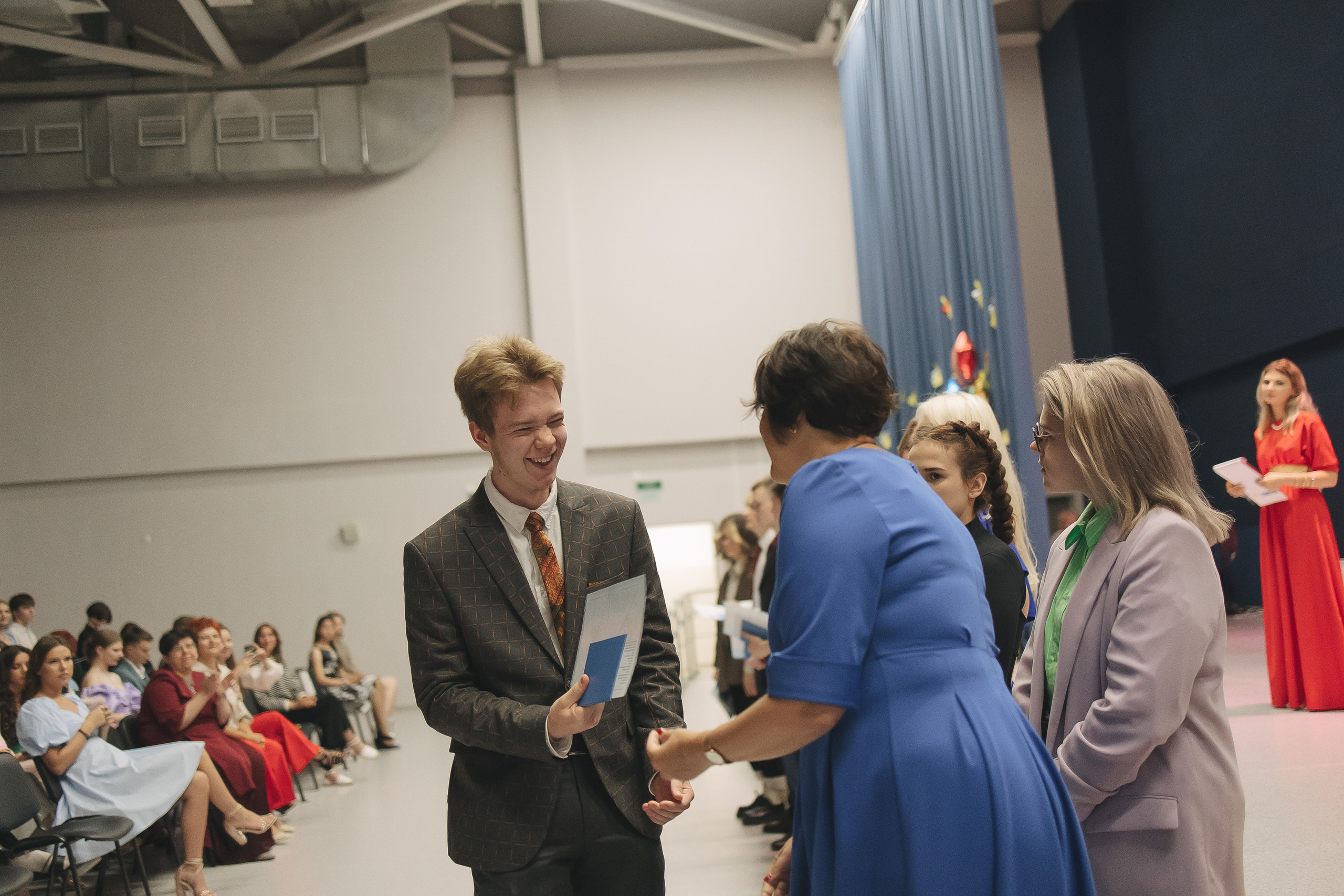 Выпускной Сосны. Свадебный и женский фотограф