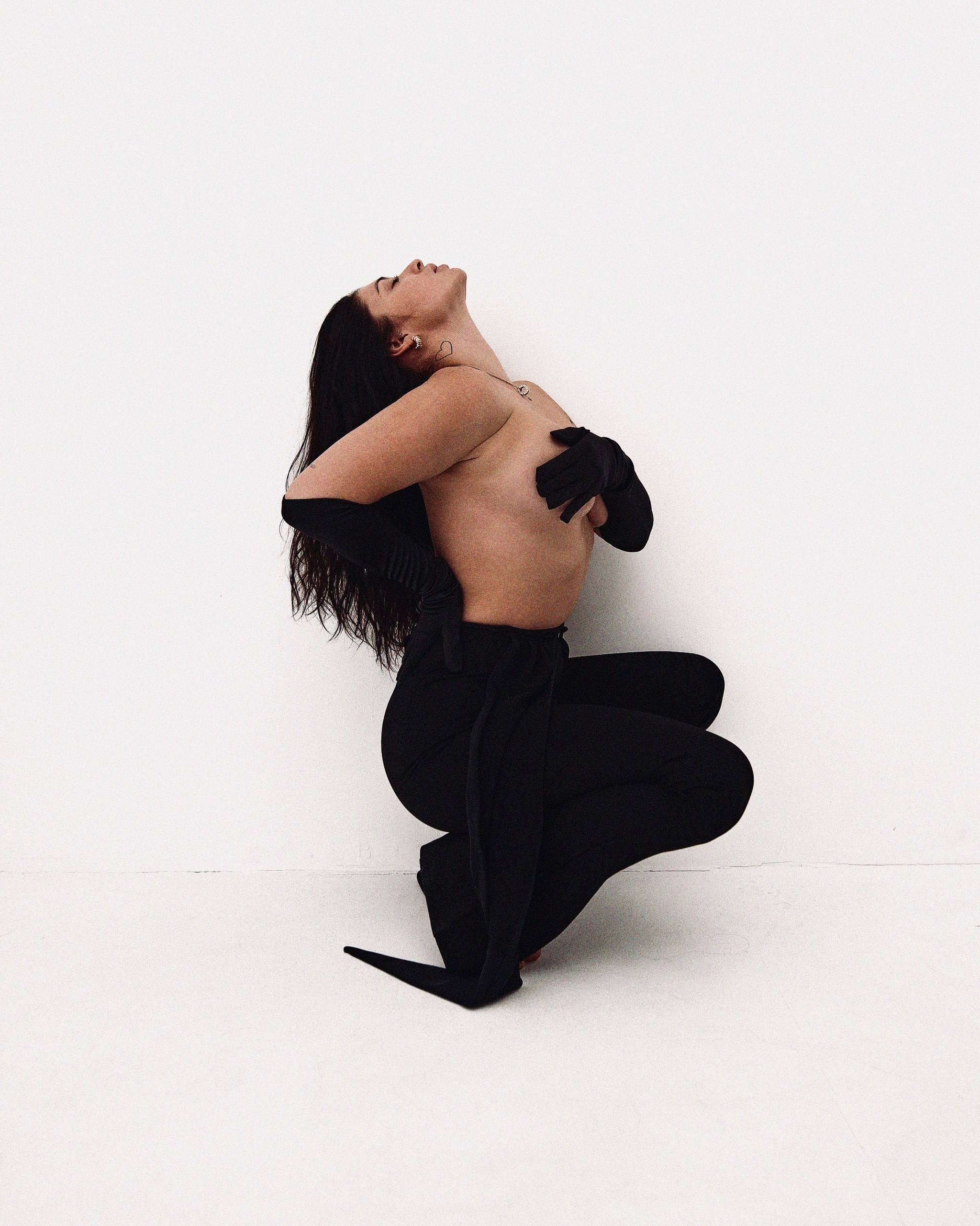 ZOYA. Фотограф Перминов Никита СПБ