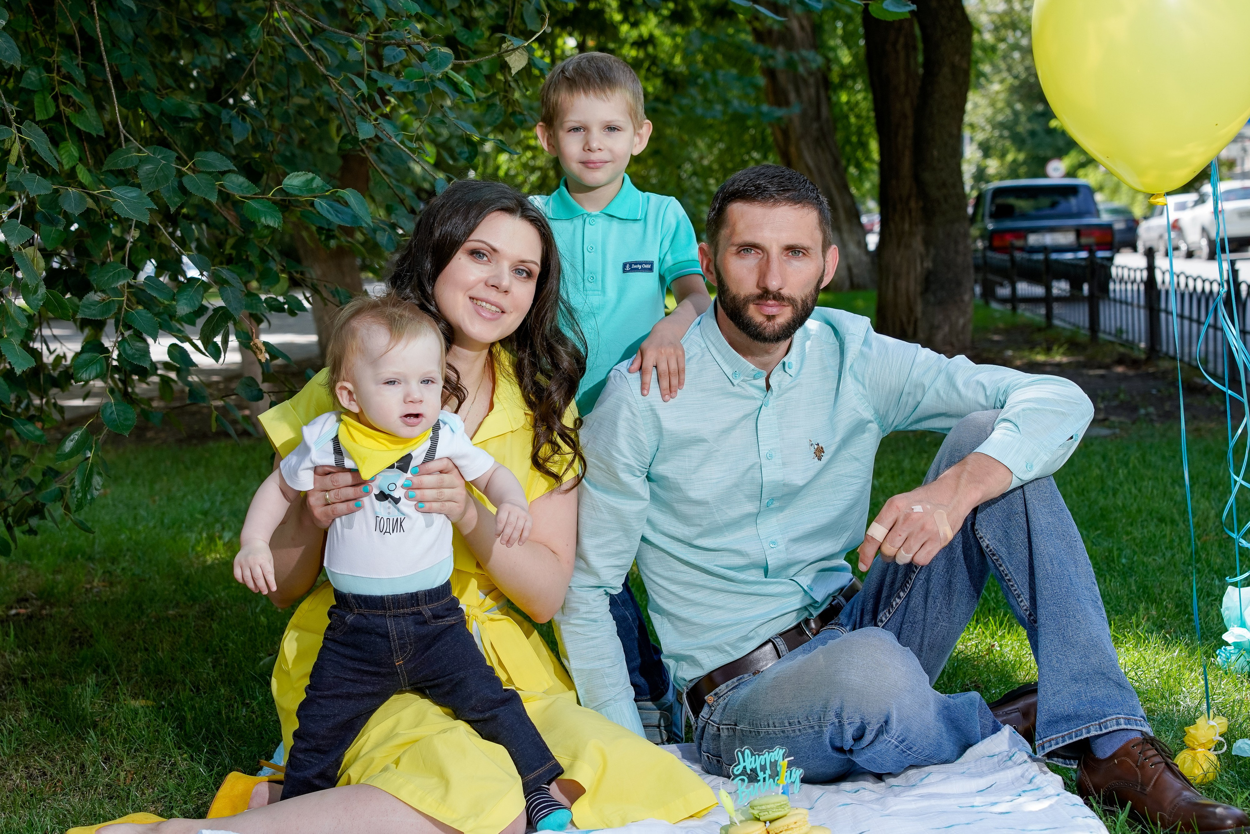 1 год)). Max Matvich and Victoria Basova are professionals in their field