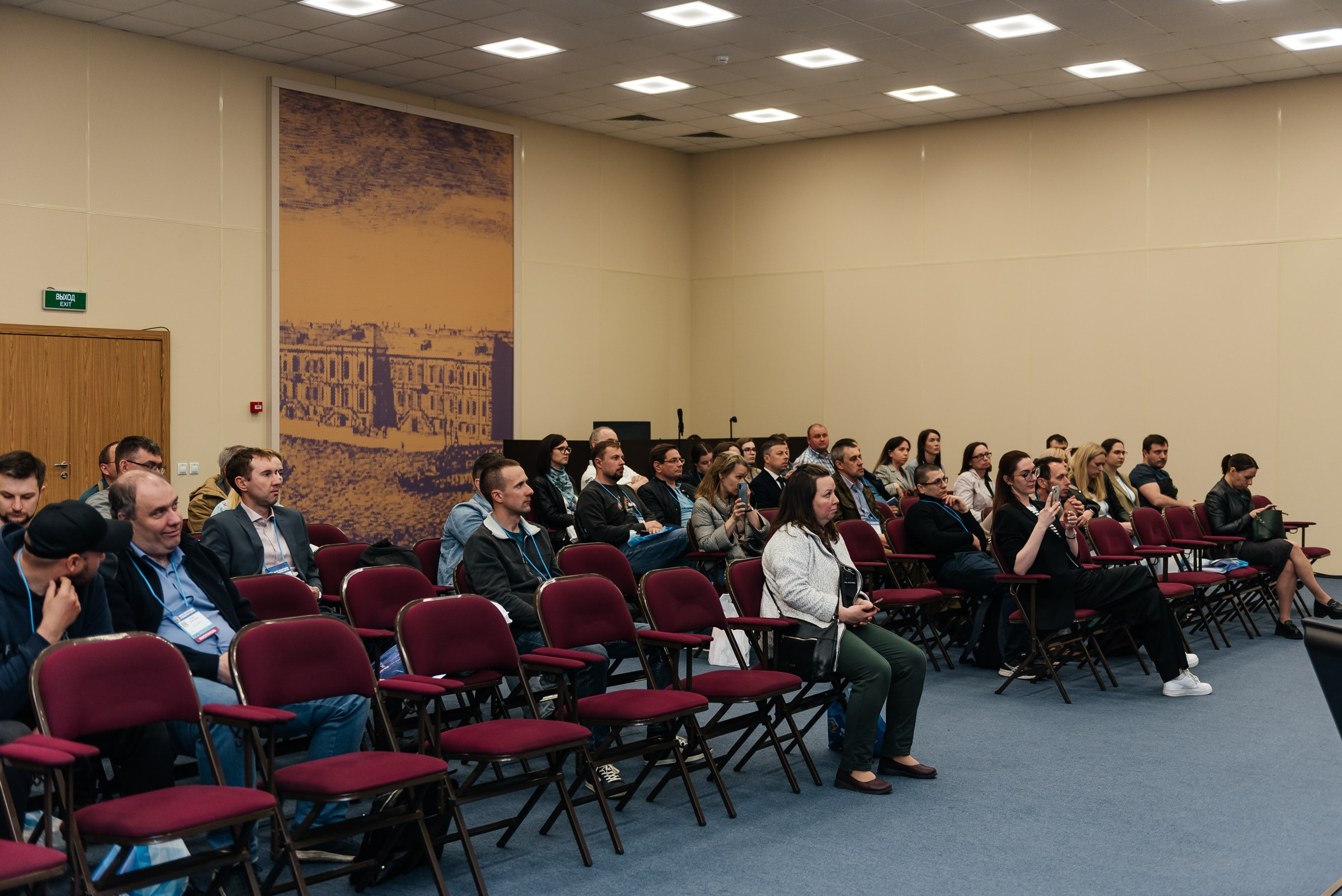 Репортажная съёмка на форуме ЭТМ. Свадебный фотограф в Санкт-Петербурге Венера Ахметова