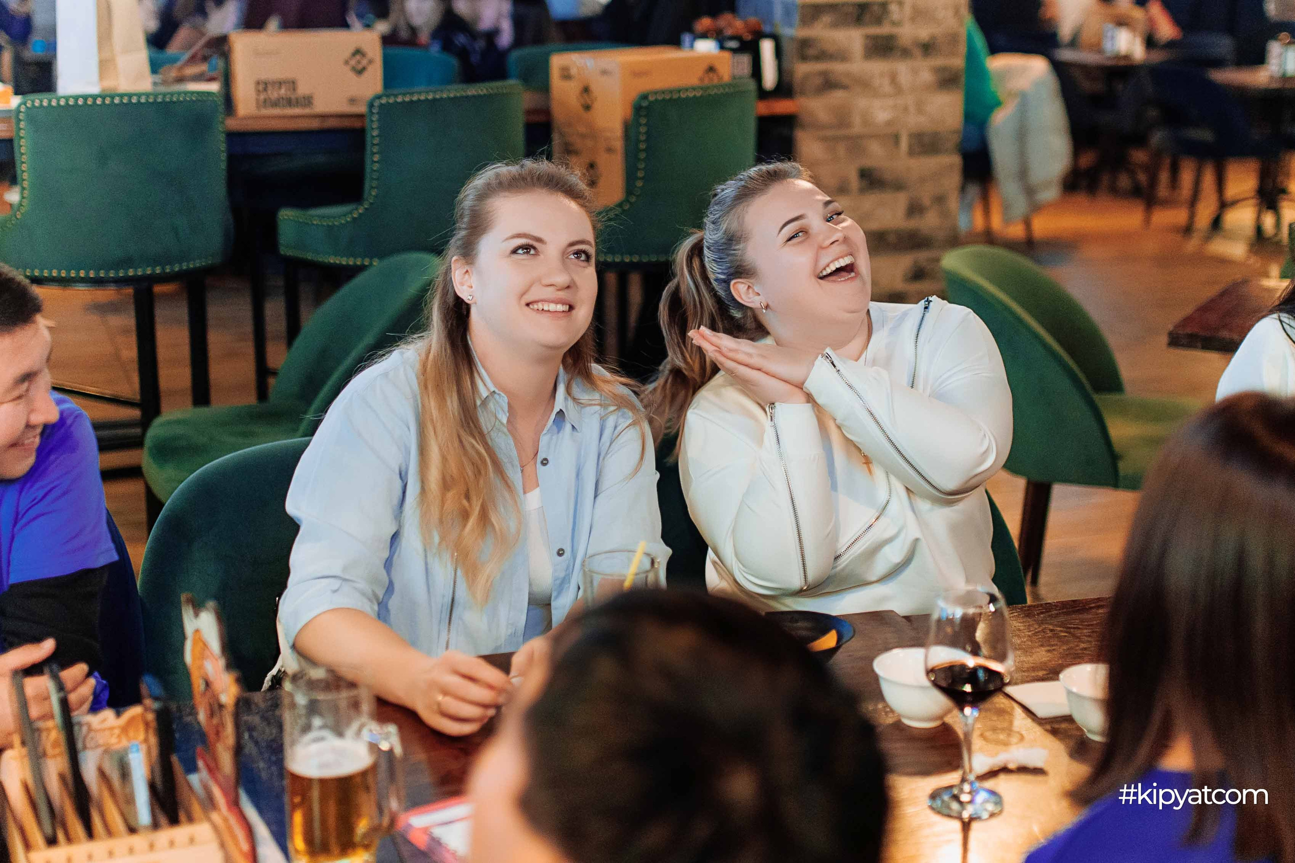 Эйнштейн Party