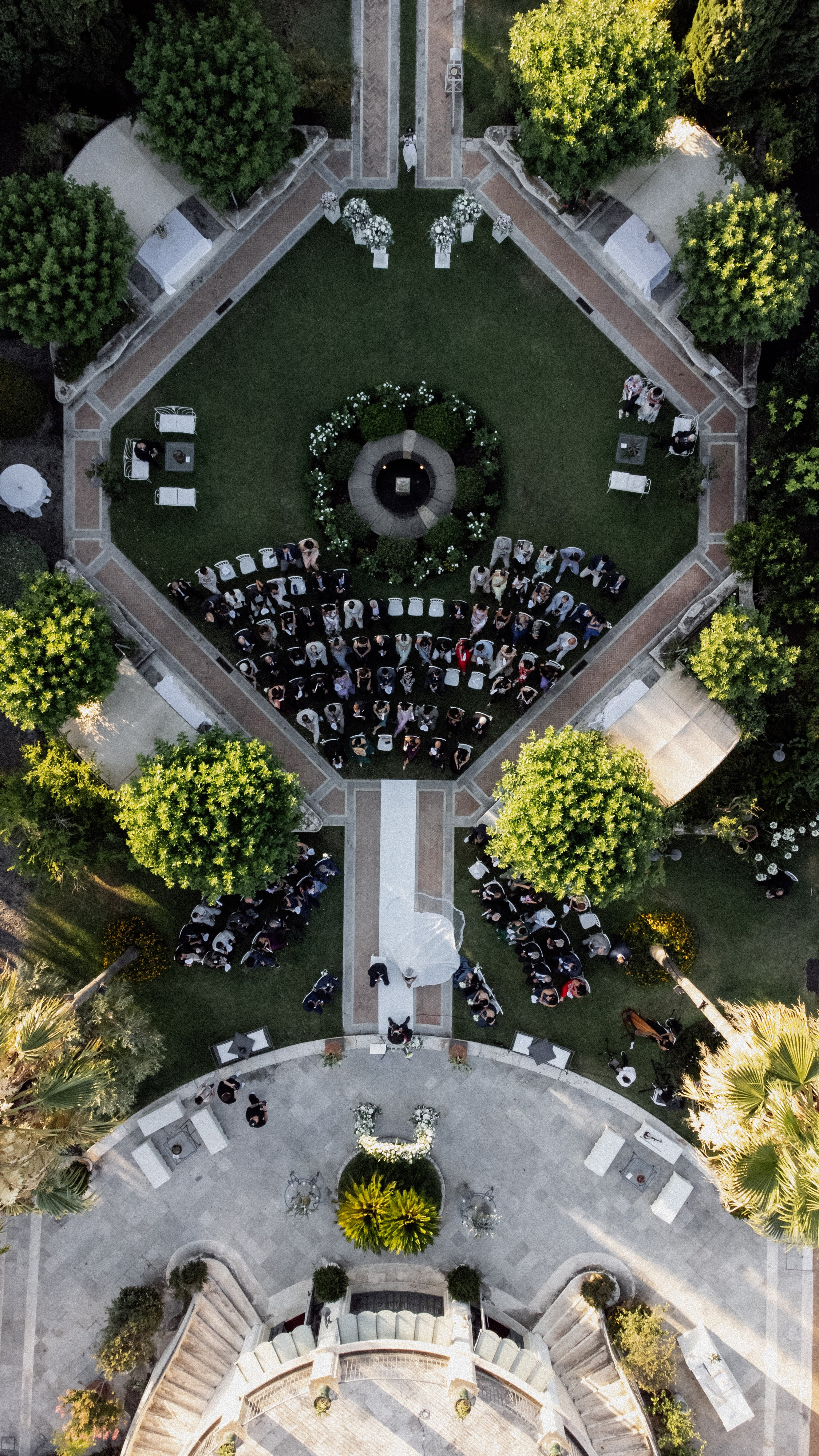 SERIES. Wedding photographer in Europe