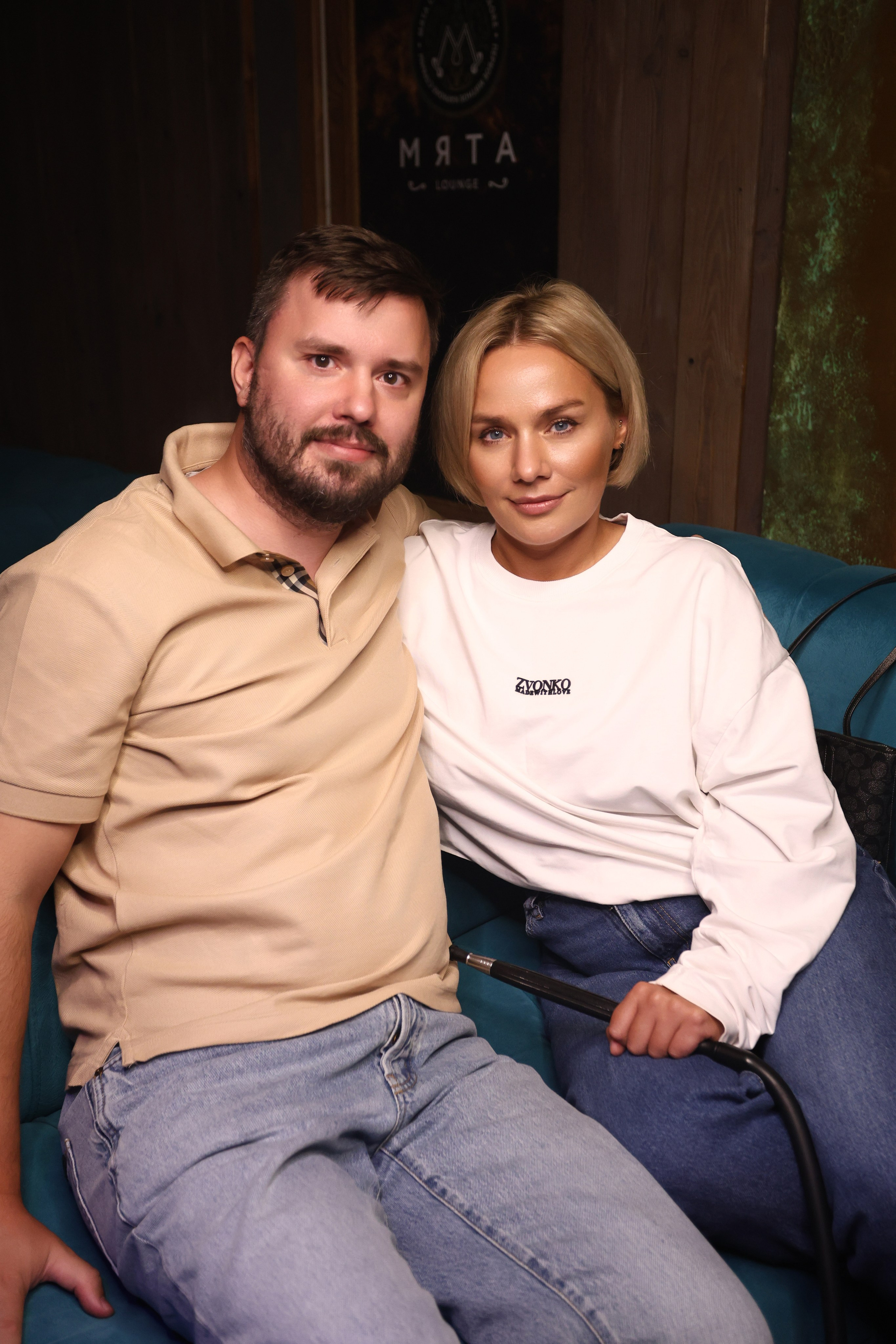 Neon Party 01.08.25. Мята Спортивная — Кальянная, караоке, бар в Минске