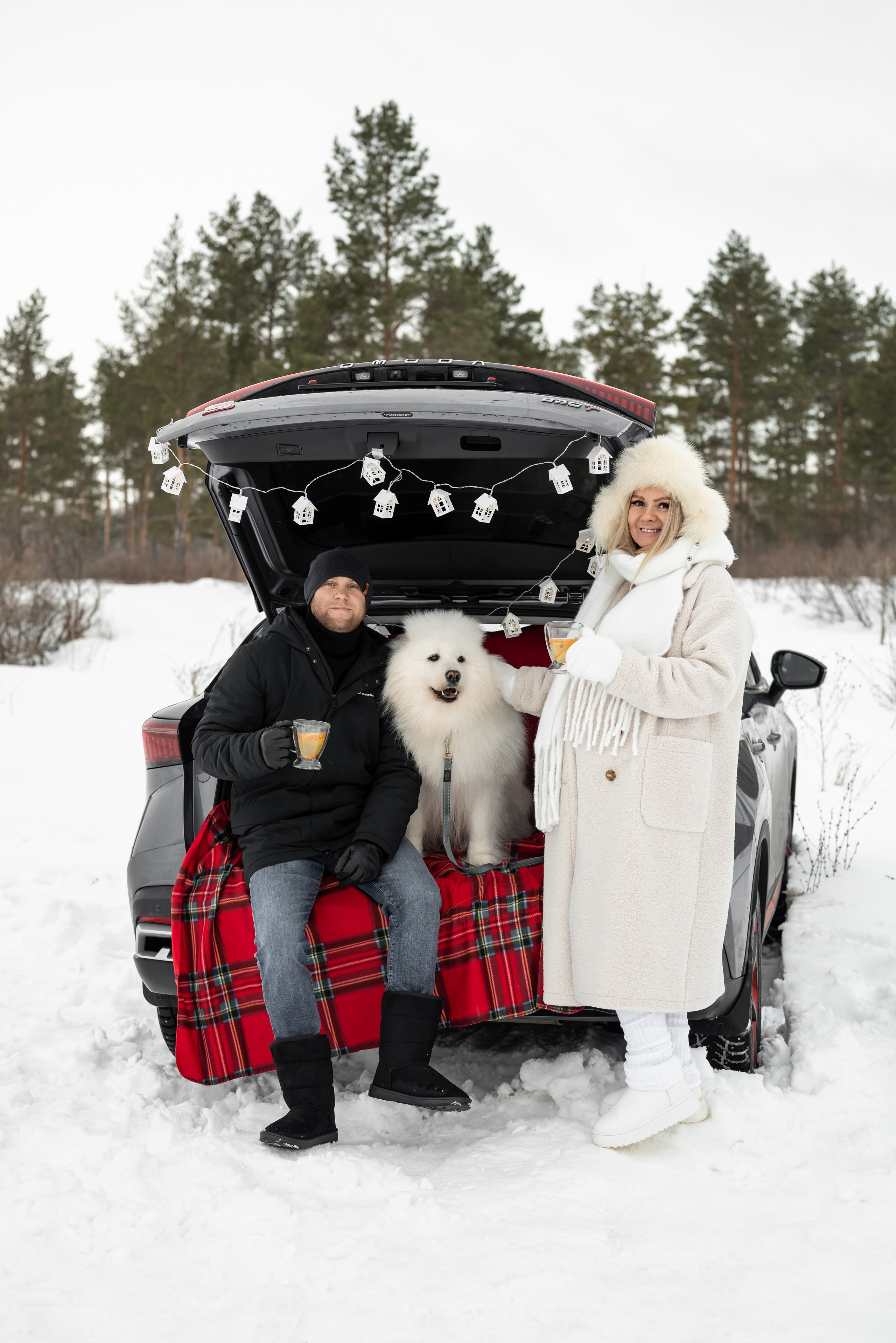 Фотопроект с Платоном и машиной на улице. Фотограф в городе Салават