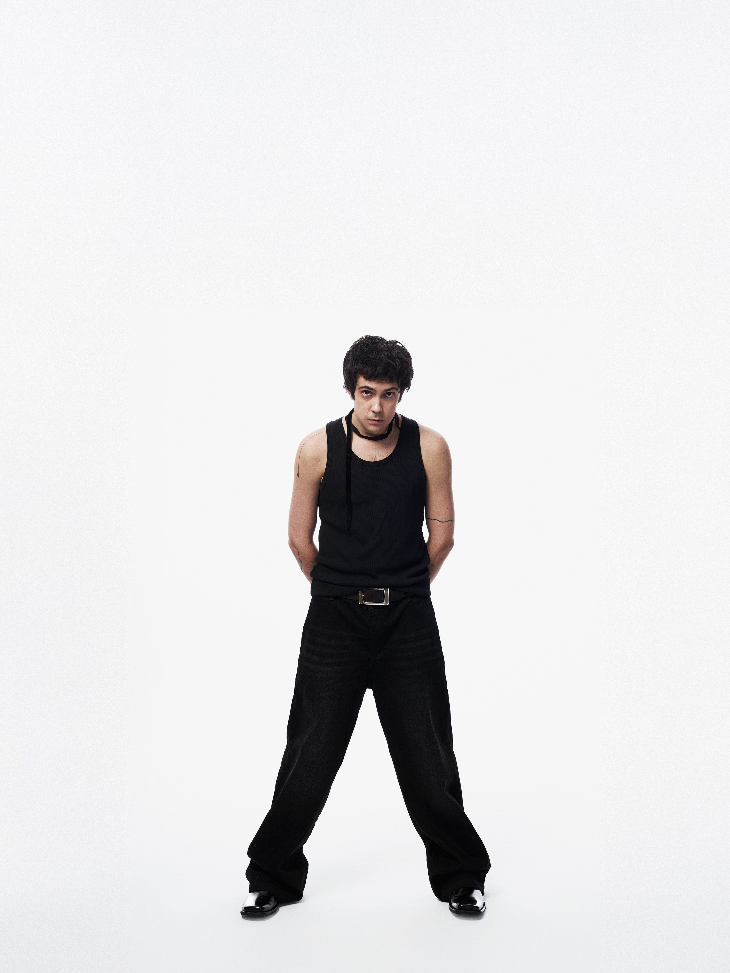 Тима ищет свет. Nadezhda Diskant is a Moscow and Saint Petersburg based photographer