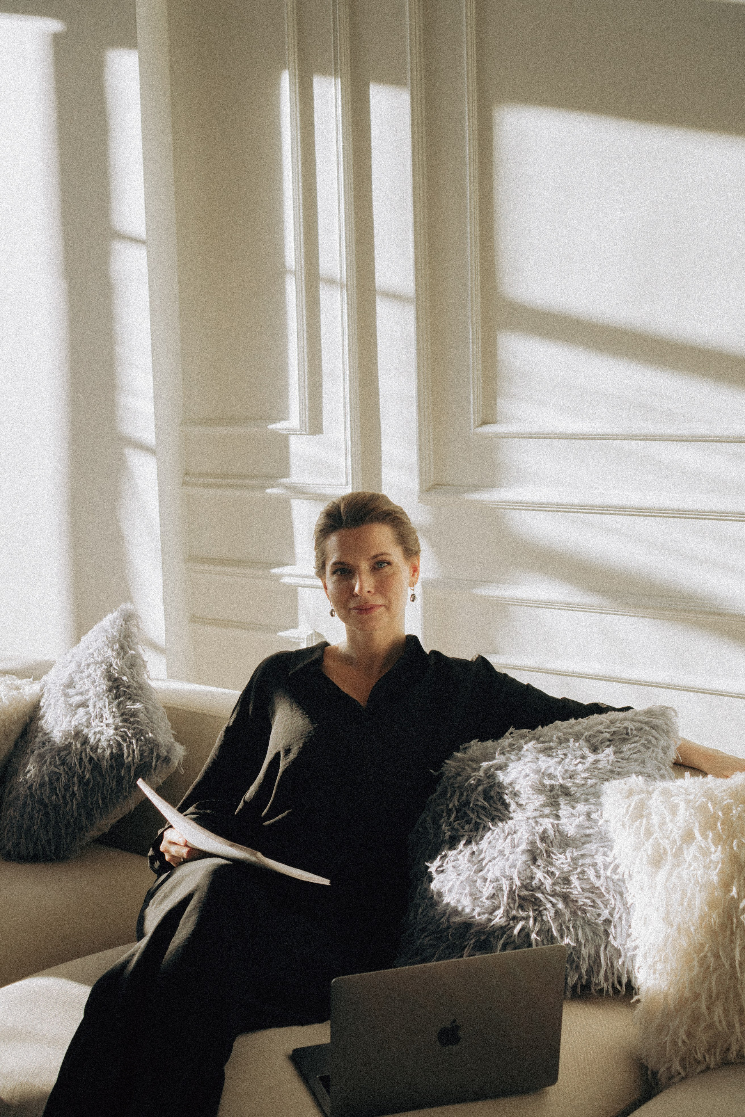 ФОТОСЕСИИЯ В СТУДИИ ДЛЯ ДЕВУШКИ ПСИХОЛОГА. Профессиональный фотограф, Санкт-Петербург — Виктория Богомолова