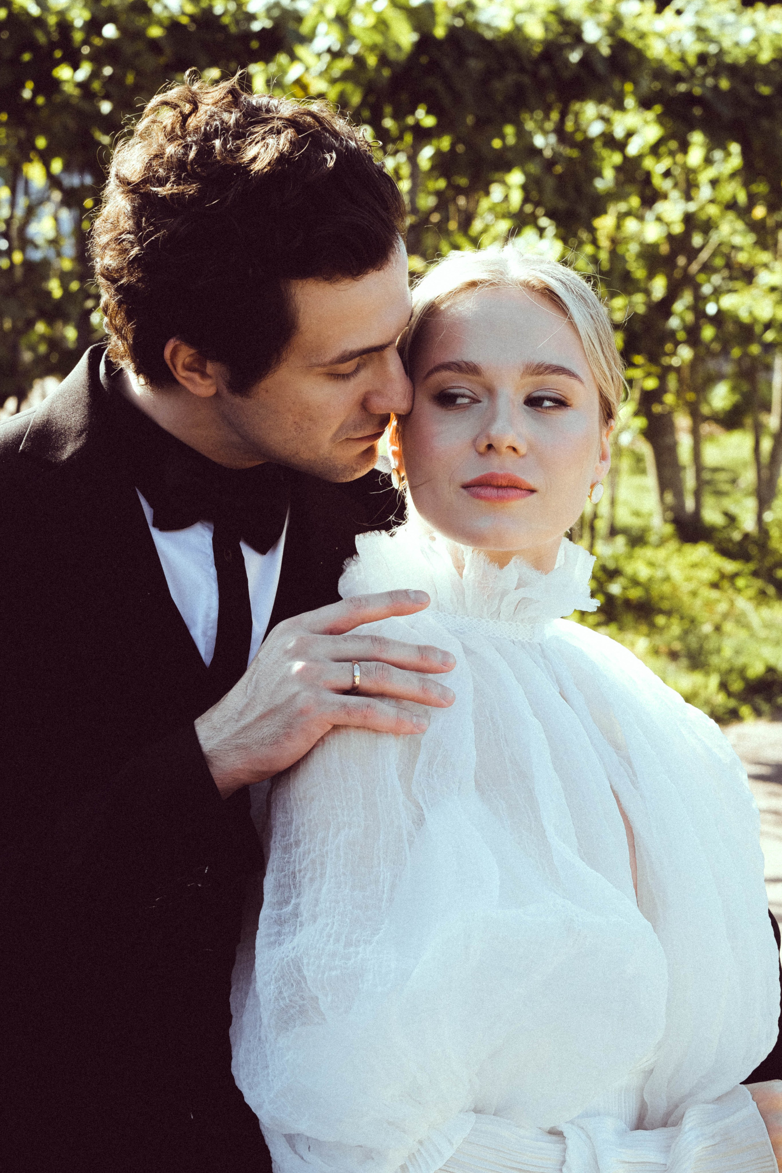 СВАДЕБНАЯ СЬЕМКА В ПАРКЕ ОРАНИЕНБАУМ. Профессиональный фотограф, Санкт-Петербург — Виктория Богомолова