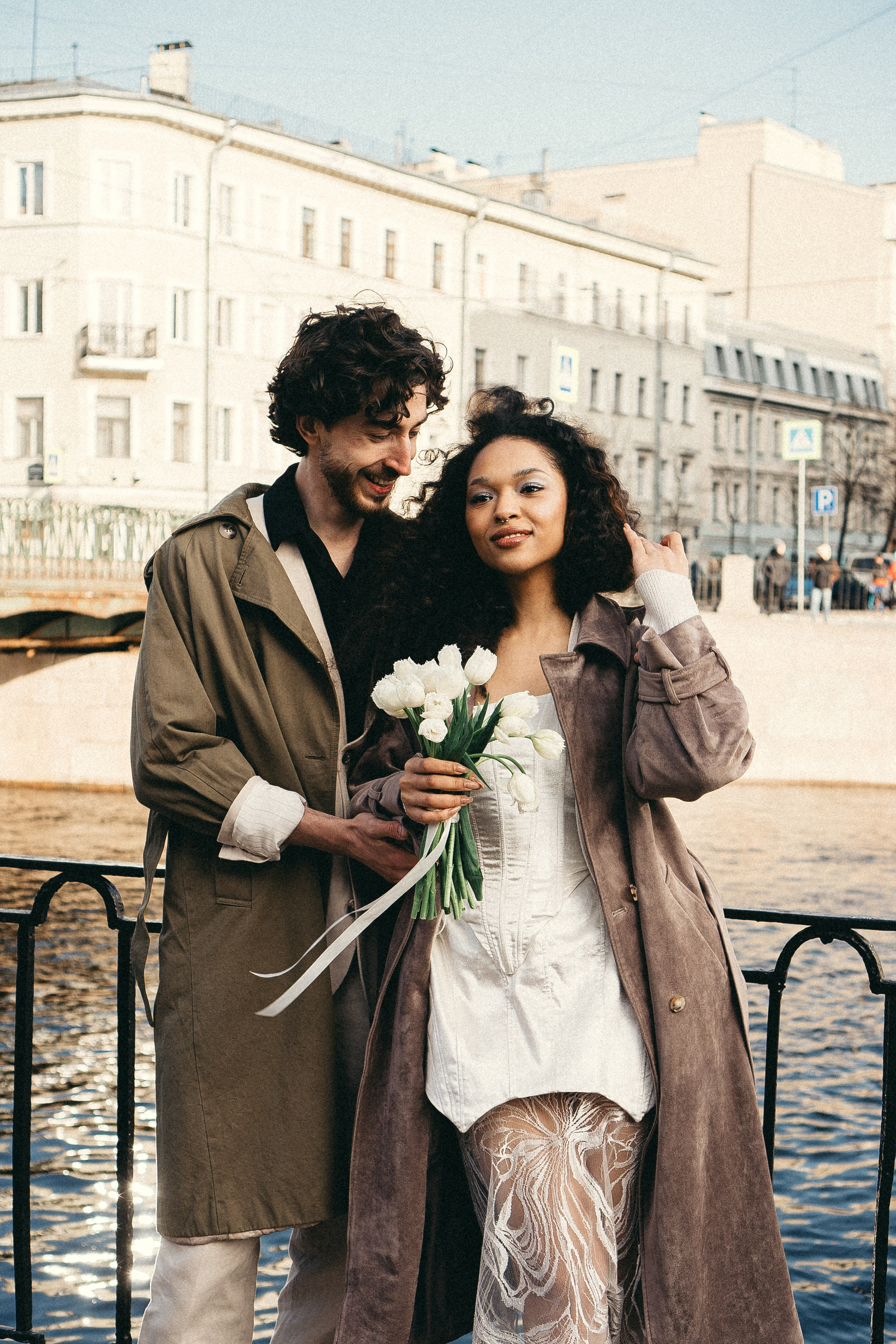 СВАДЕБНАЯ ПРОГУЛКА ПО ПЕТРОГРАДКЕ ВЕСНОЙ. СВАДЕБНАЯ ФОТОСЕССИИЯ НА ПЕТРОГРАДКЕ. Профессиональный фотограф, Санкт-Петербург — Виктория Богомолова