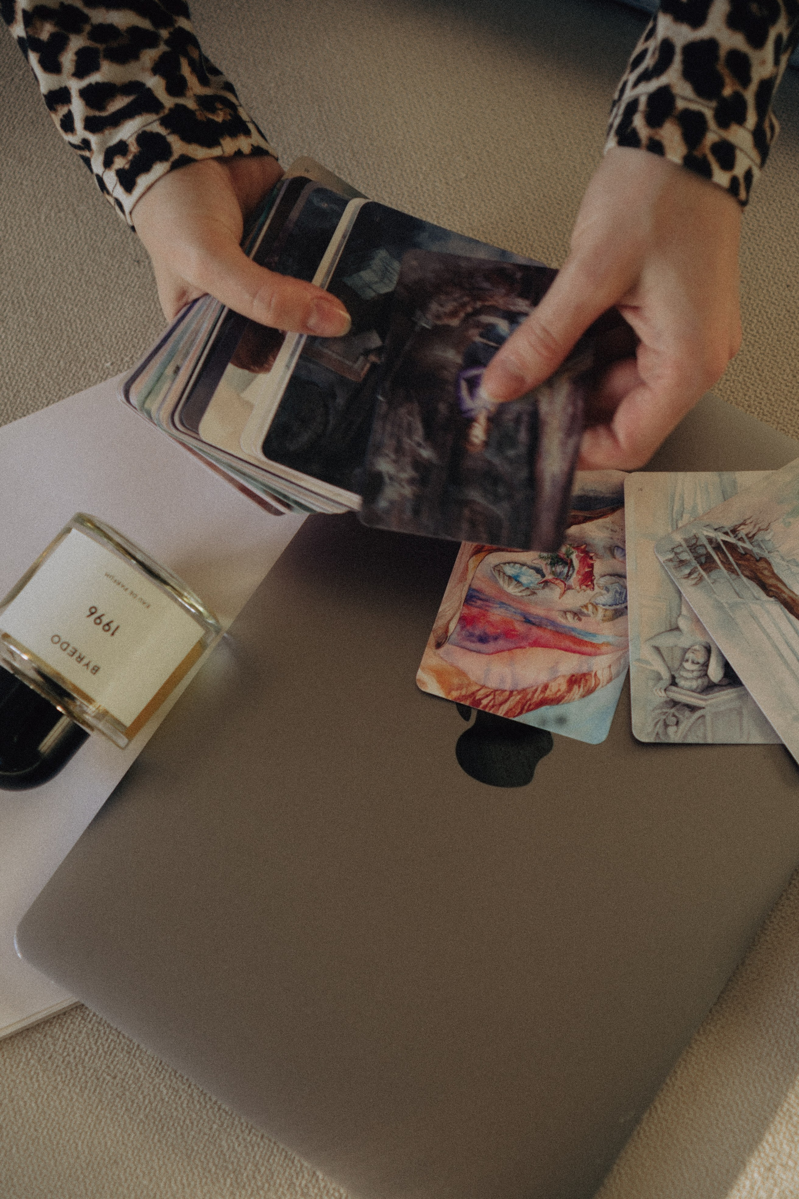 ФОТОСЕСИИЯ В СТУДИИ ДЛЯ ДЕВУШКИ ПСИХОЛОГА. Профессиональный фотограф, Санкт-Петербург — Виктория Богомолова