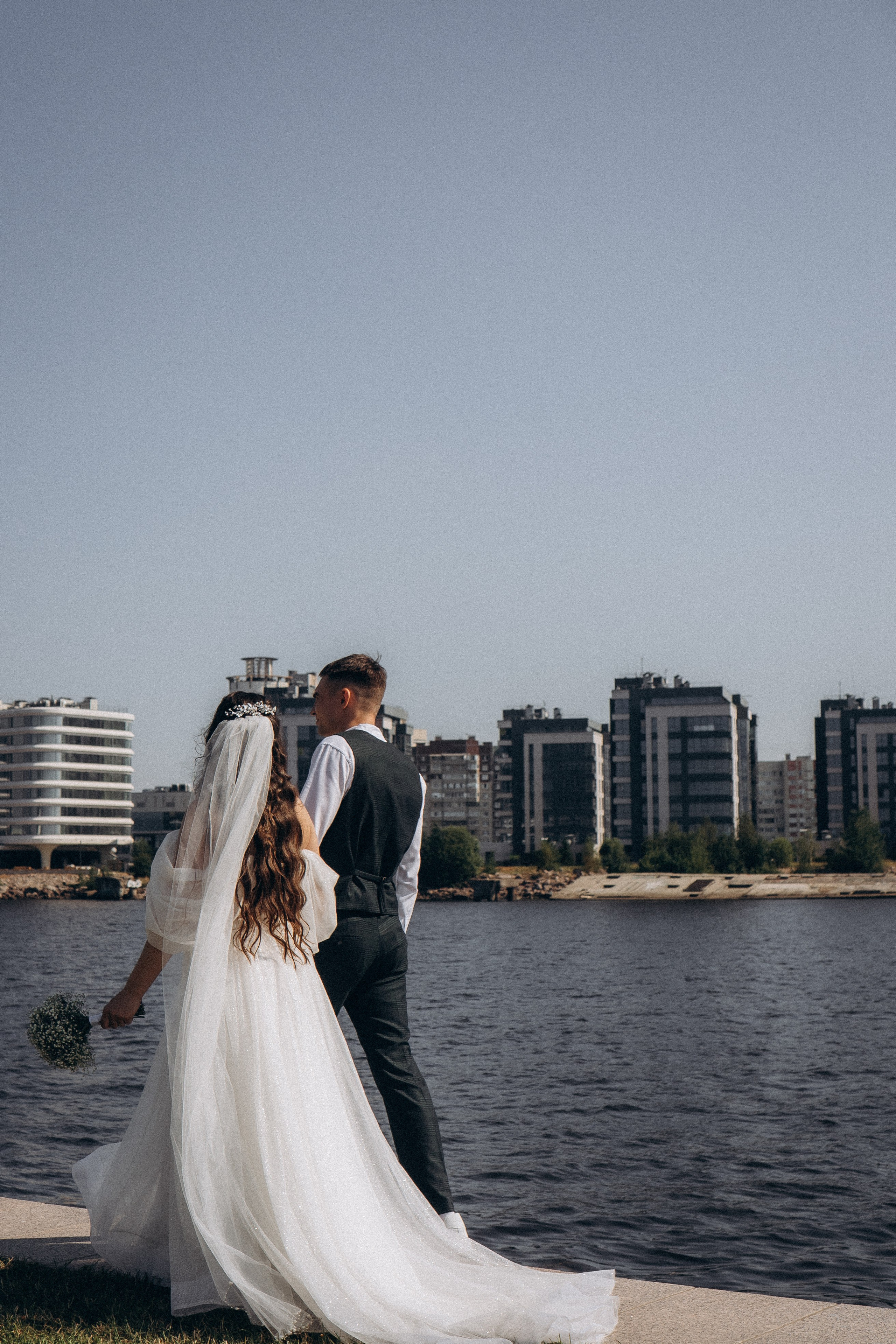СВАДЕБНАЯ СЬЕМК В ПАРКЕ 300-ЛЕТИЯ. Профессиональный фотограф, Санкт-Петербург — Виктория Богомолова