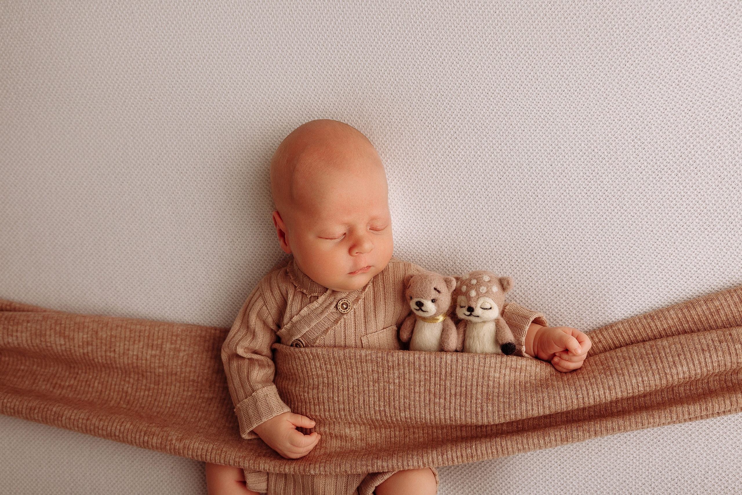 Данила. Фотограф новорожденных Тверь Диана Муляева