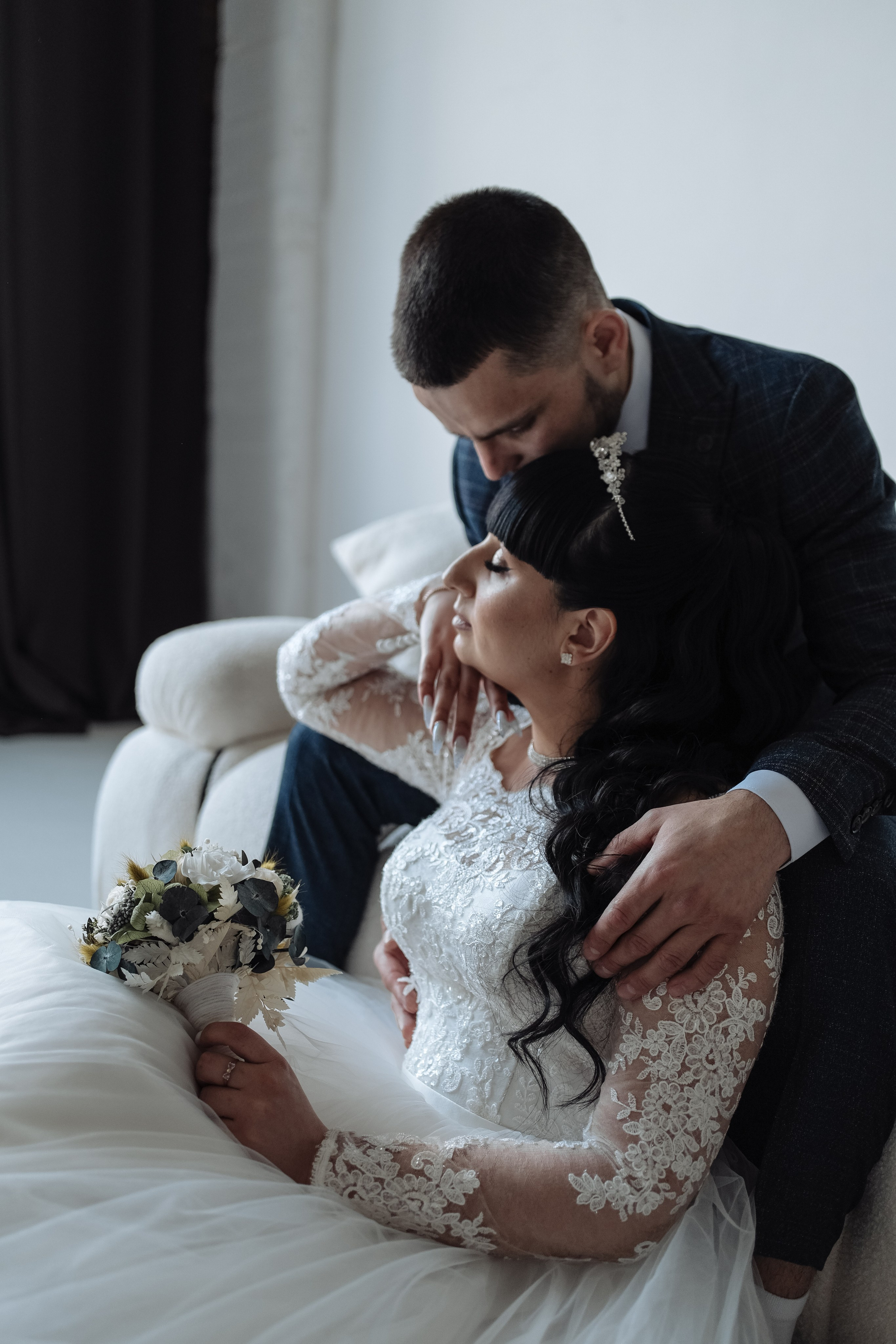 Сергей и Евгения_свадебная фотосессия в Версале. Свадебный фотограф в Челябинске Сырчикова Наталья