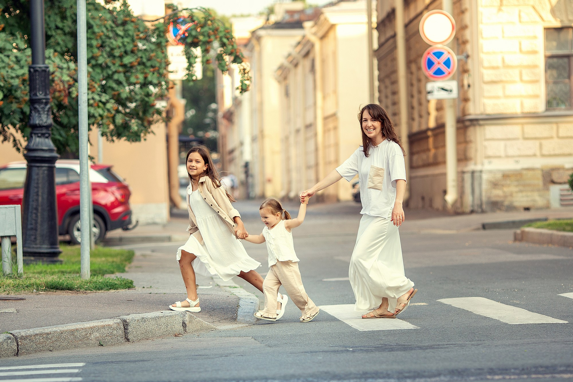 Городские фотопрогулки. Tatyana Nadezhdina Family photographer