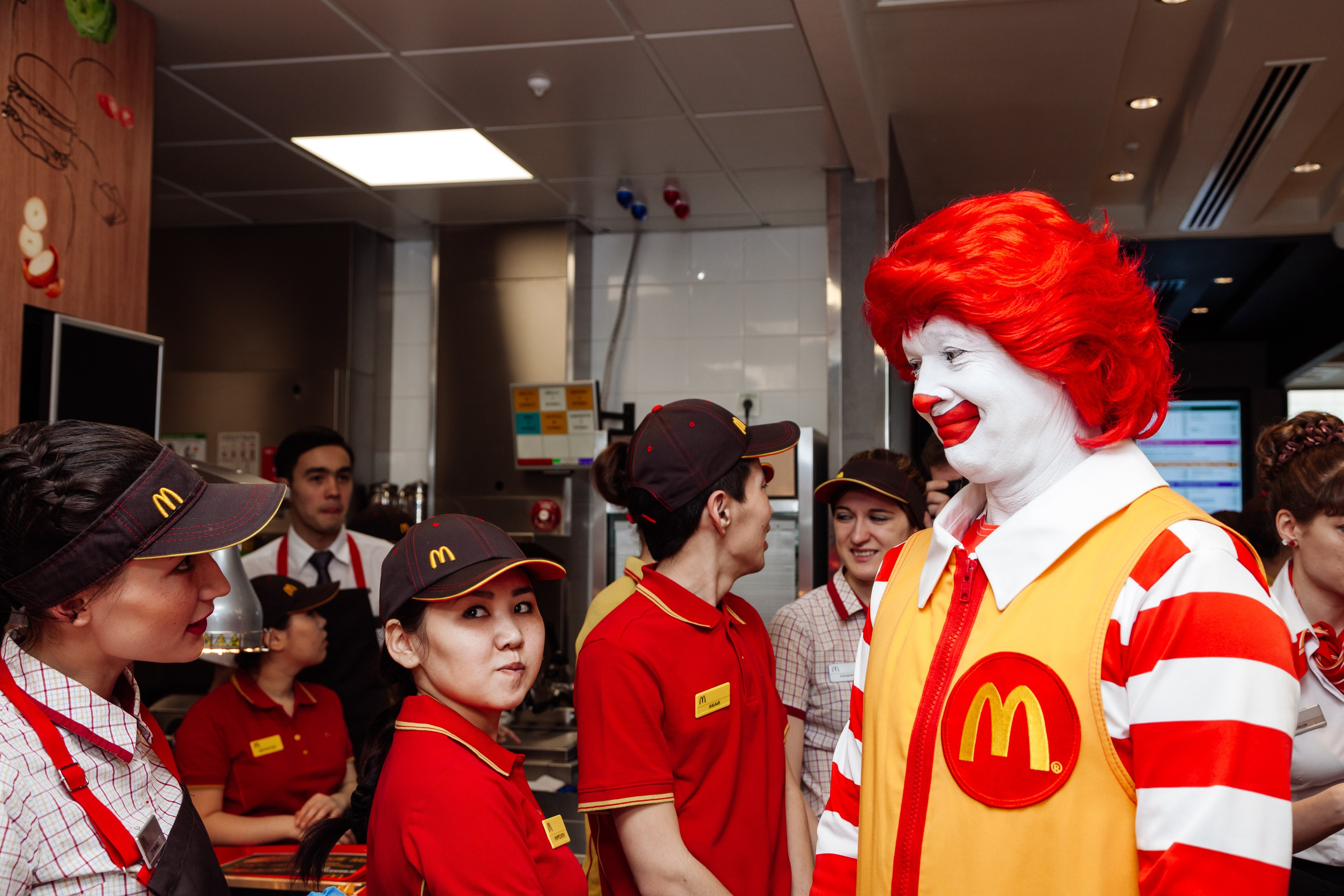 McDonald’s opening in Astana. Документальный фотограф Anastasia Palagutina