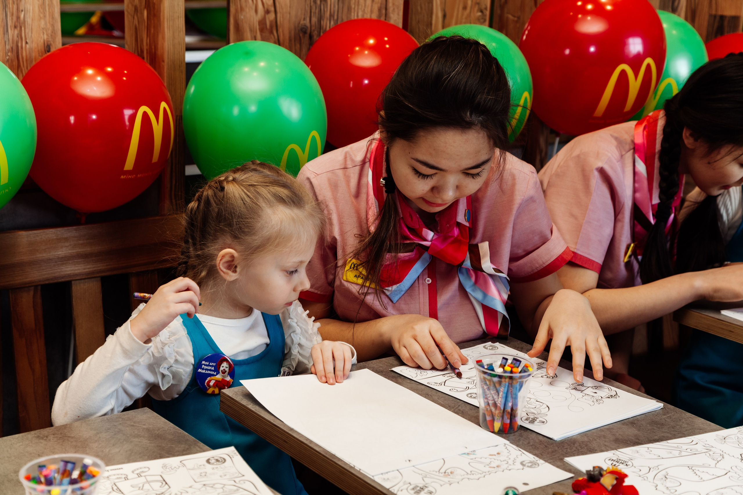 McDonald’s opening in Astana. Документальный фотограф Anastasia Palagutina