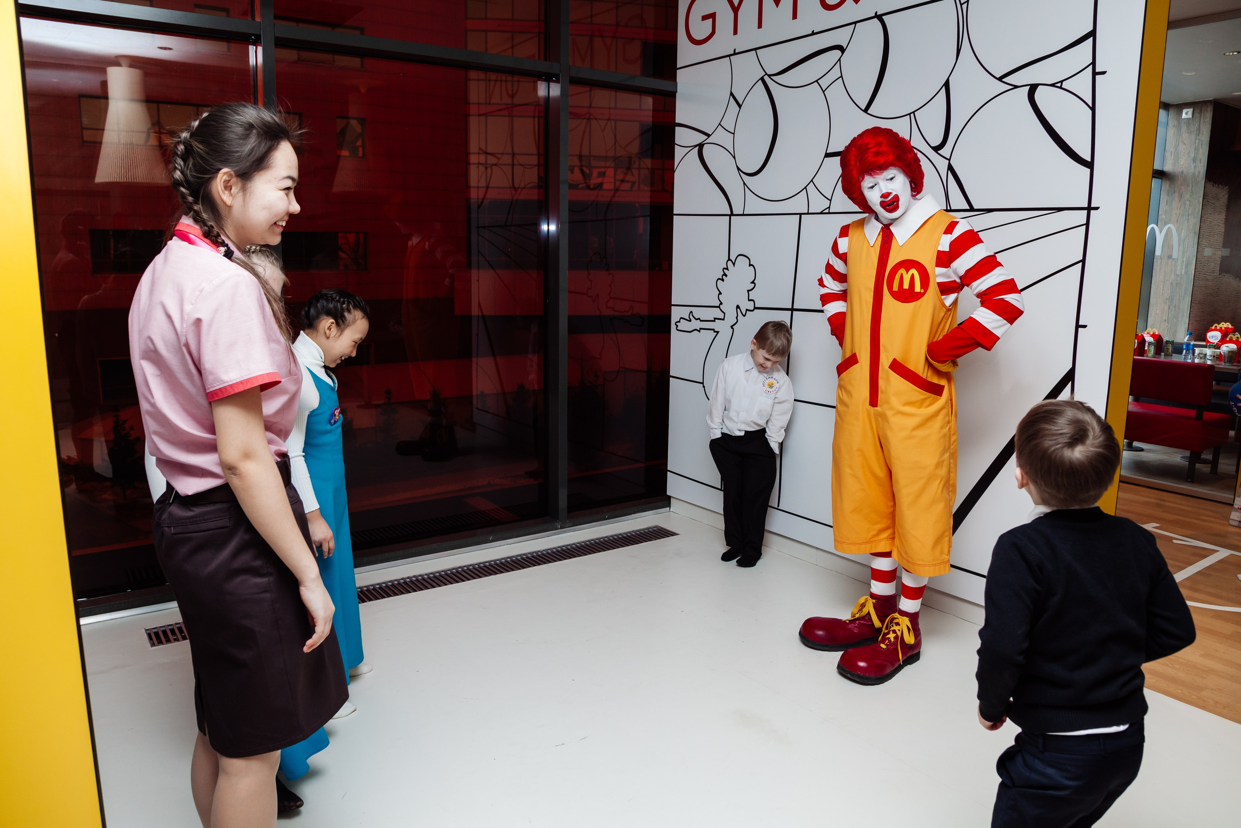 McDonald’s opening in Astana. Документальный фотограф Anastasia Palagutina