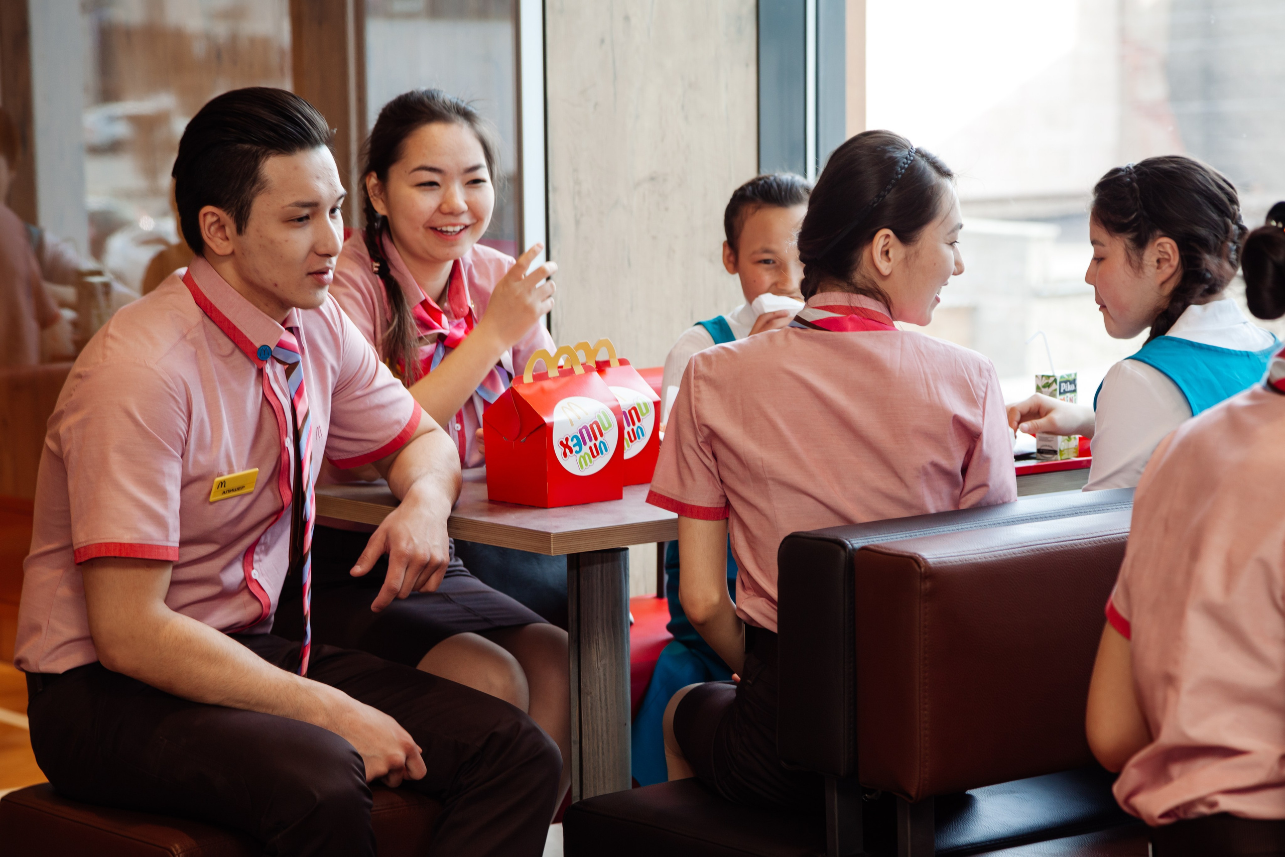 McDonald’s opening in Astana. Документальный фотограф Anastasia Palagutina
