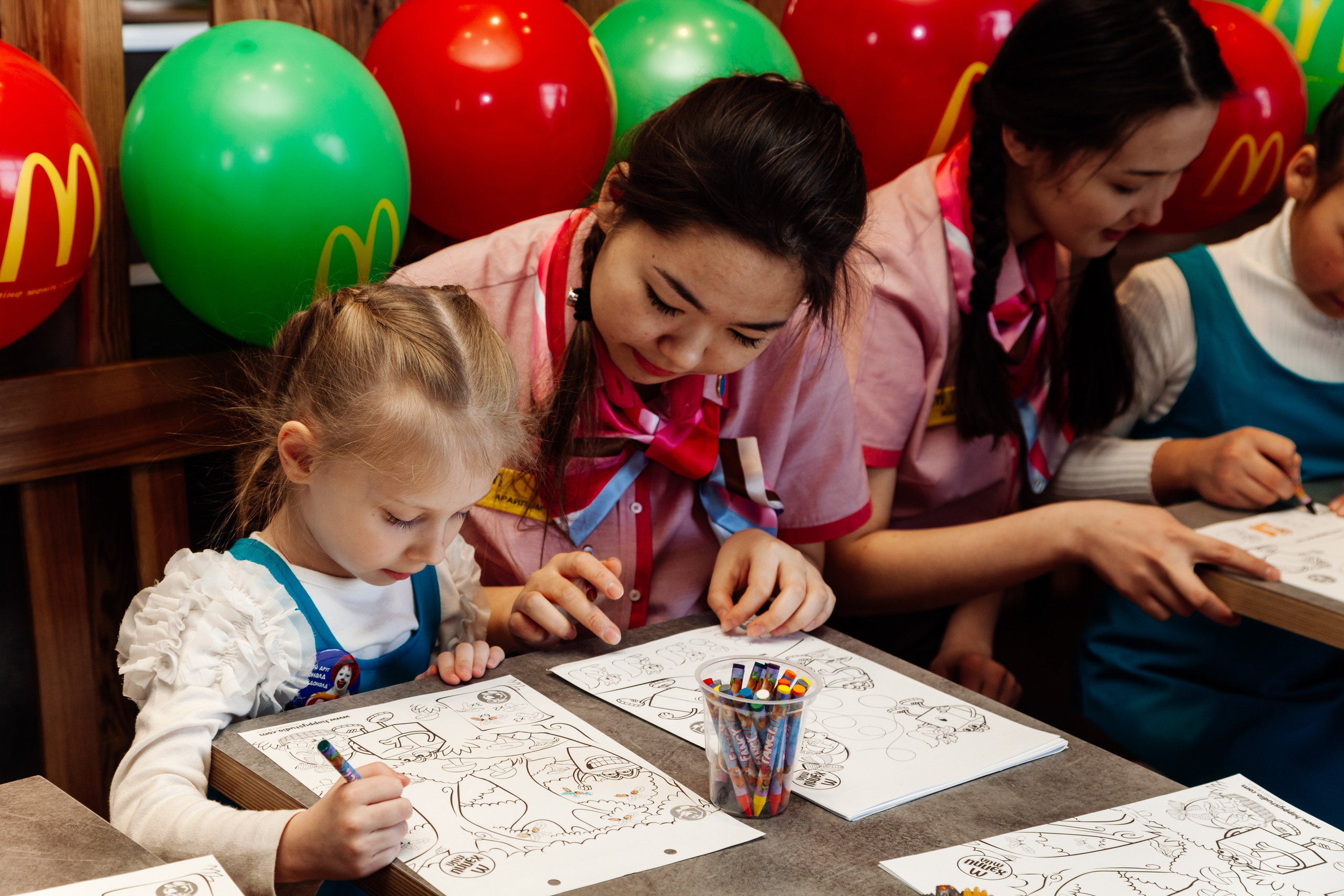 McDonald’s opening in Astana. Документальный фотограф Anastasia Palagutina