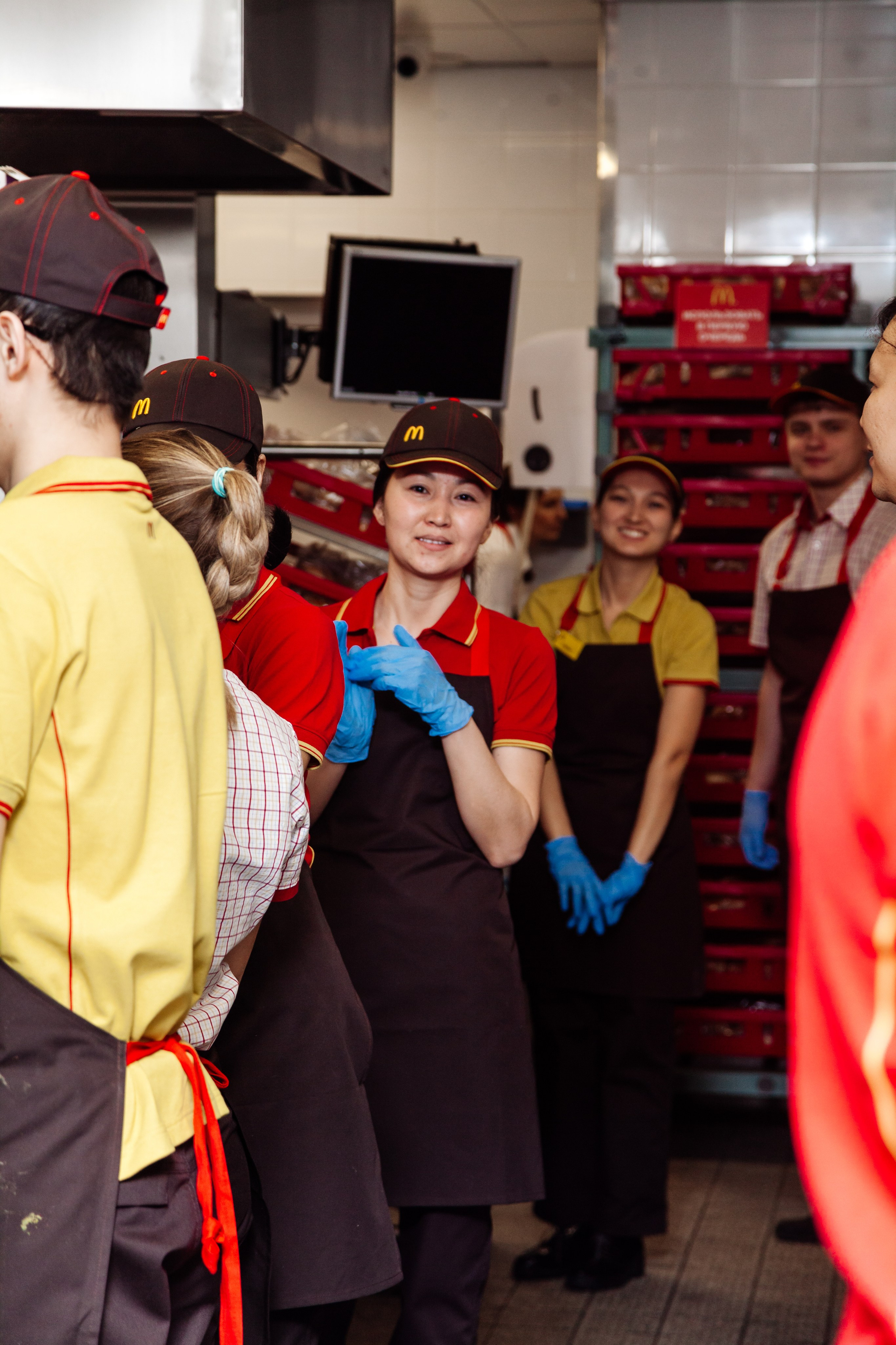 McDonald’s opening in Astana. Документальный фотограф Anastasia Palagutina