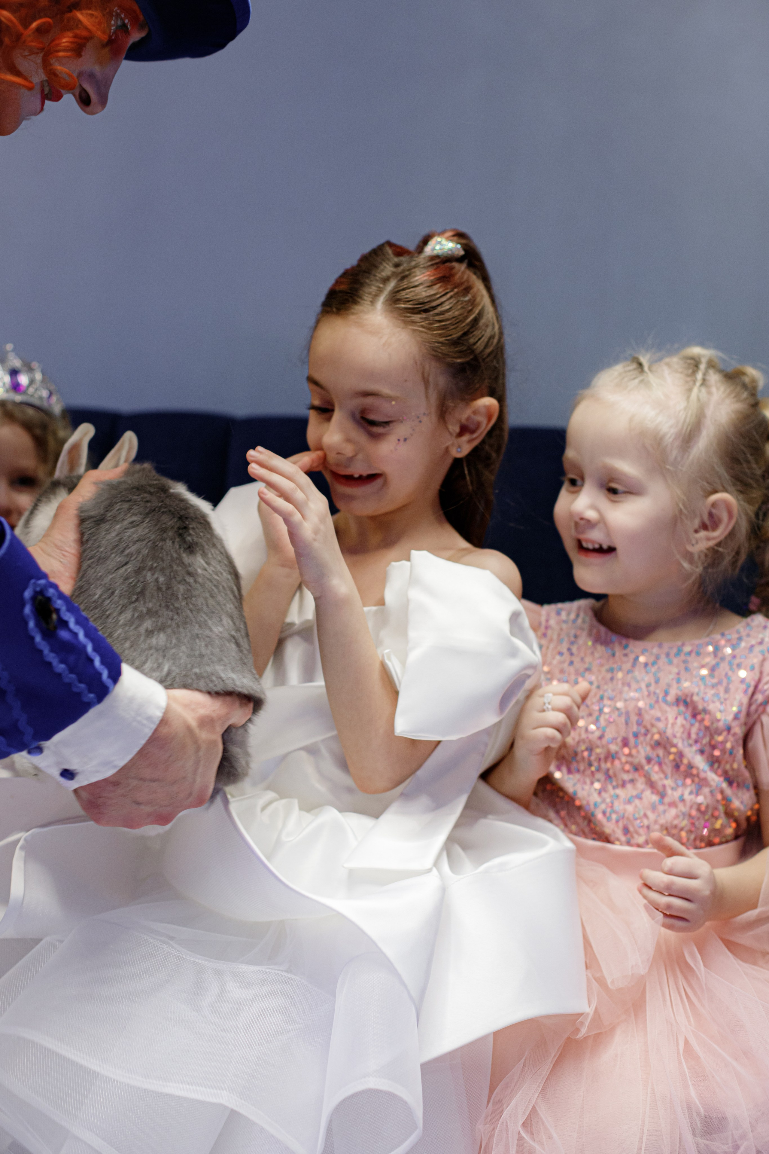 ASIA'S BIRTHDAY PARTY. Photokarish