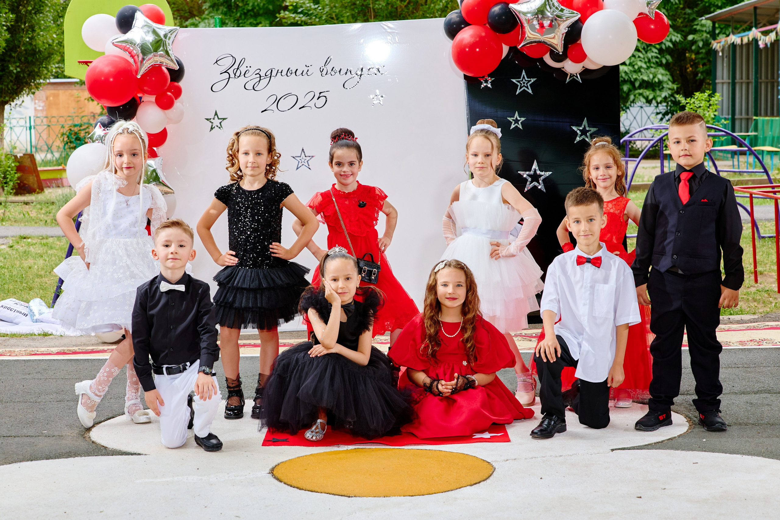 Выпускной 45 сад. Фотограф Выпускные альбомы Таганрог Сергей Коробченко