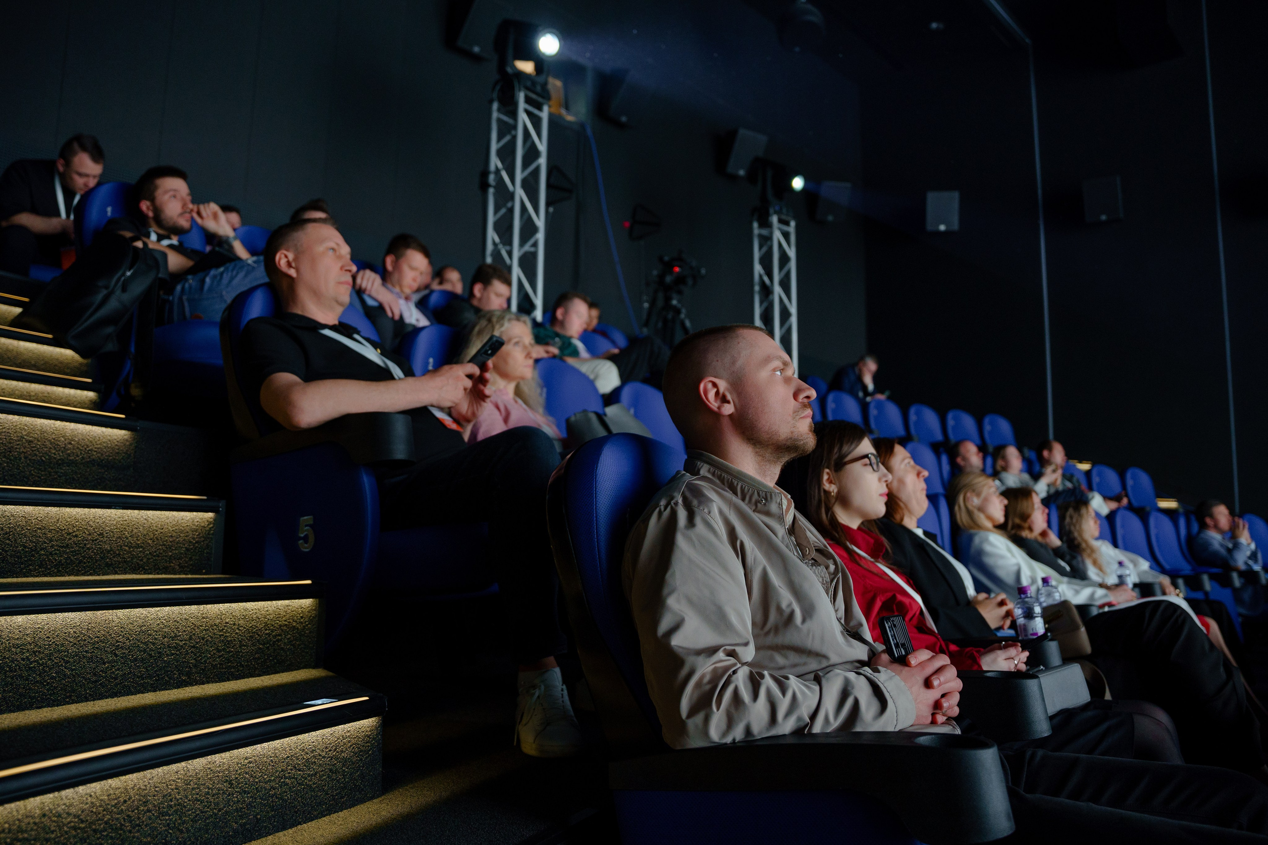 Фотограф на отраслевую партнерскую конференцию в Москве. Репортажный фотограф Москва Сергей Дружинин