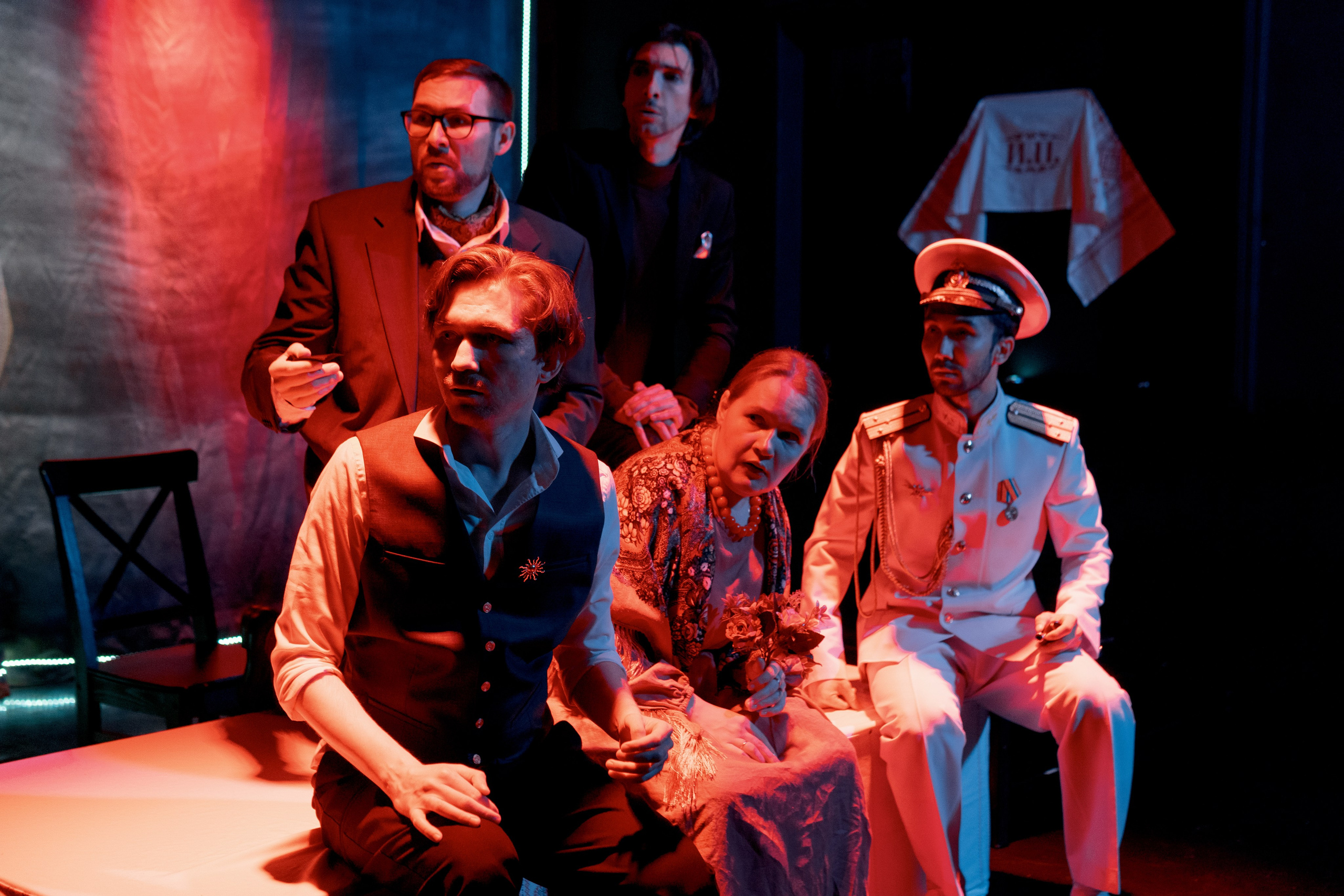 Спектакль «Женитьба». Репортажный и портретный фотограф Андрей Гаровский