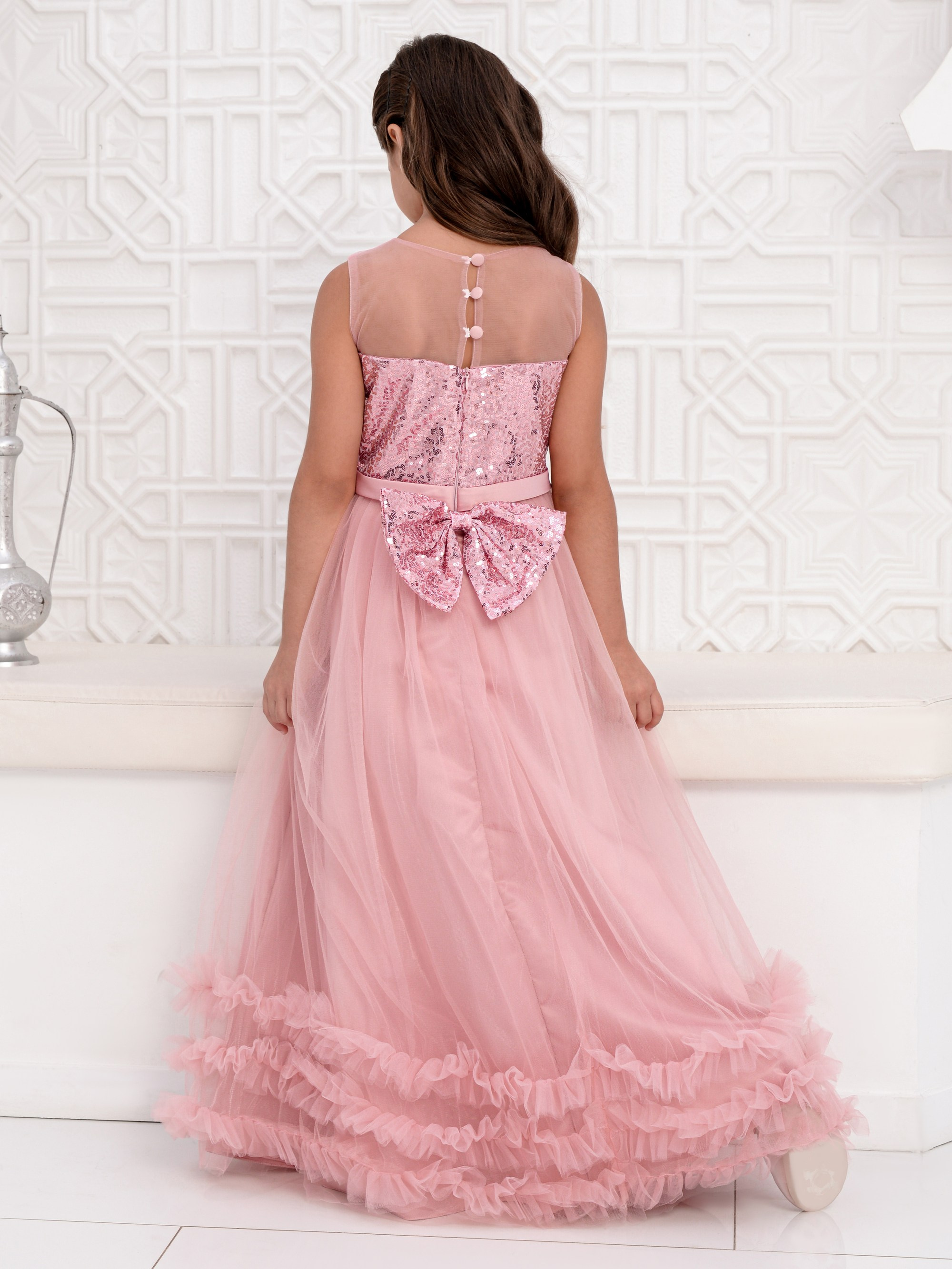 Детские платья. Наталия Дианова — фотограф для брендов и экспертов в Москве