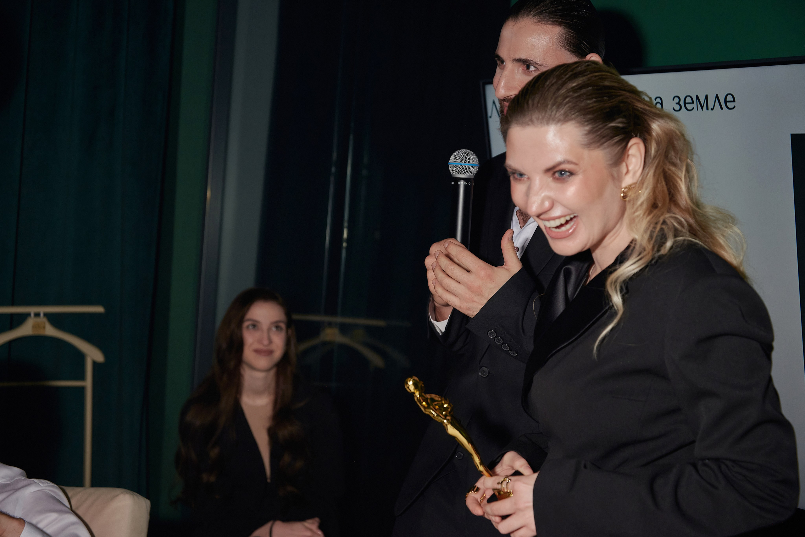 День рождения Светланы Пинигиной в караоке Divas. Наталия Дианова — фотограф для брендов и экспертов в Москве