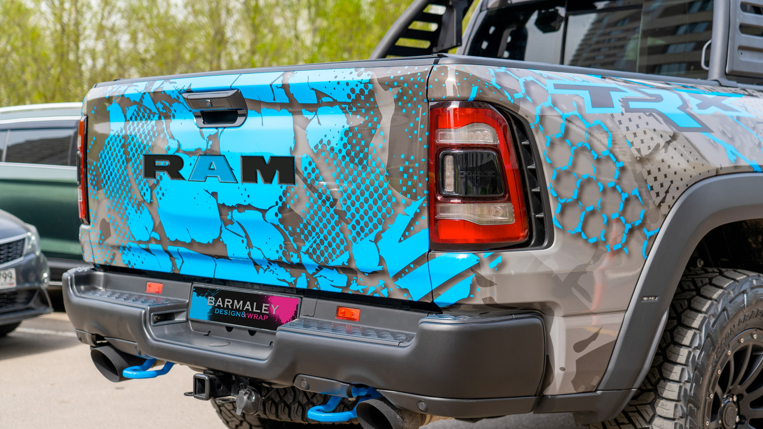 Винилография на RAM TRX. Студия дизайна и оклейки авто Barmaley Design