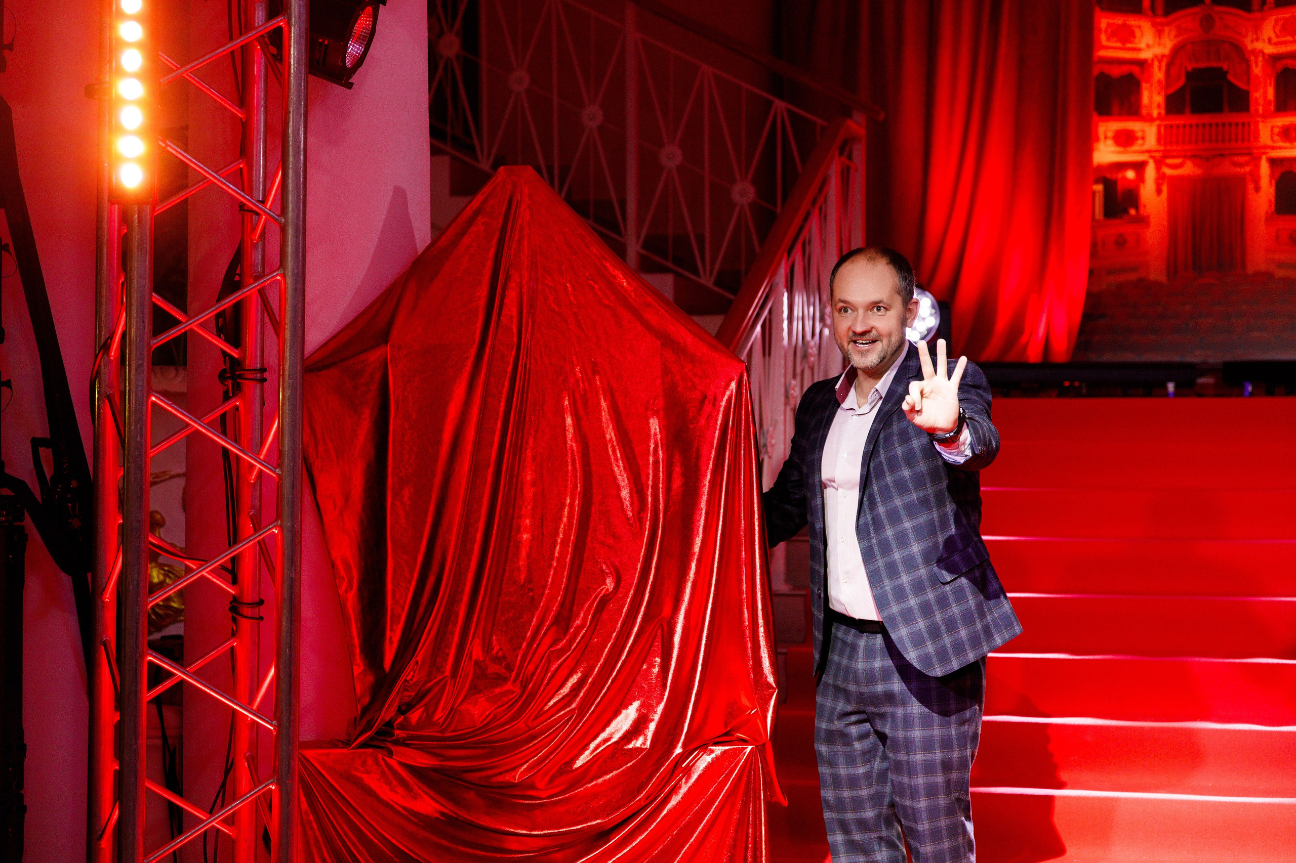 Награждение победителя конкурса «Учитель Года» г. Горнозаводск. Фотограф Дмитрий Молчанов | Фотограф Пермь | Фотограф