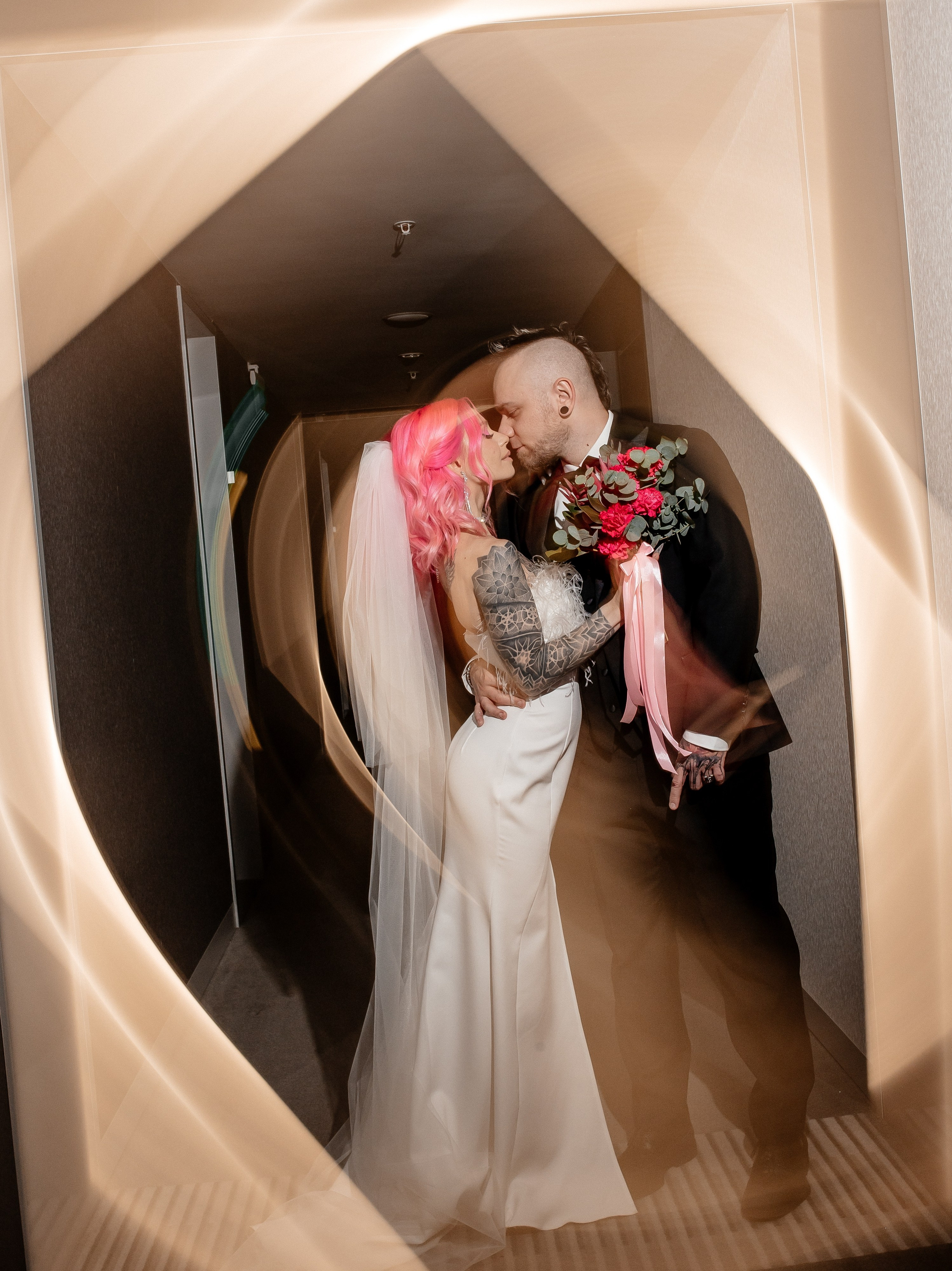 Саша и Таня 2024. Свадебный и портретный фотограф Алина Иванова. Екатеринбург-Москва