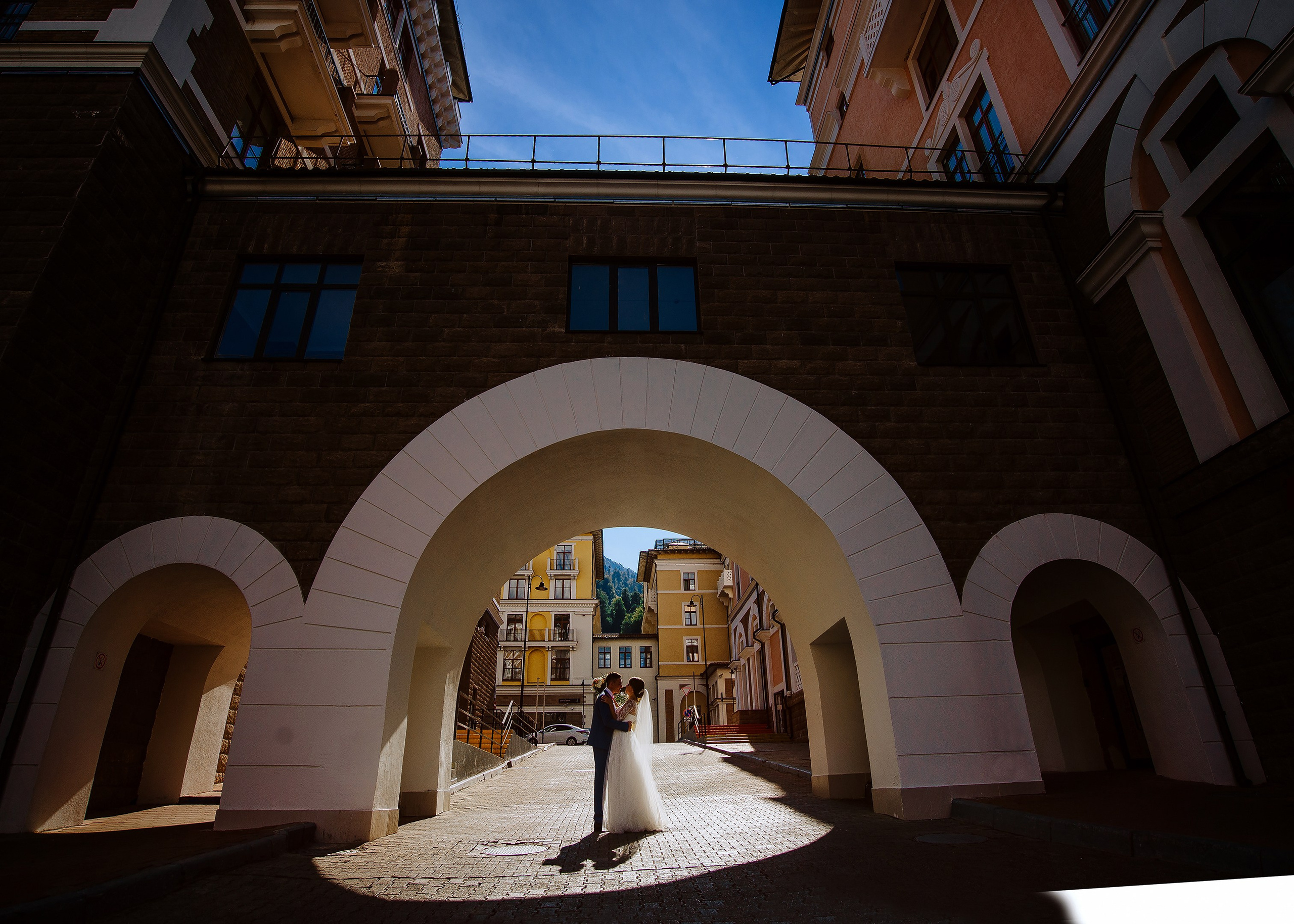 Свадебные фотосессии в Сириусе и Адлере. Фотограф в Адлере, Сириусе, Красной Поляне — лавстори, семейные и индивидуальные фотосессии
