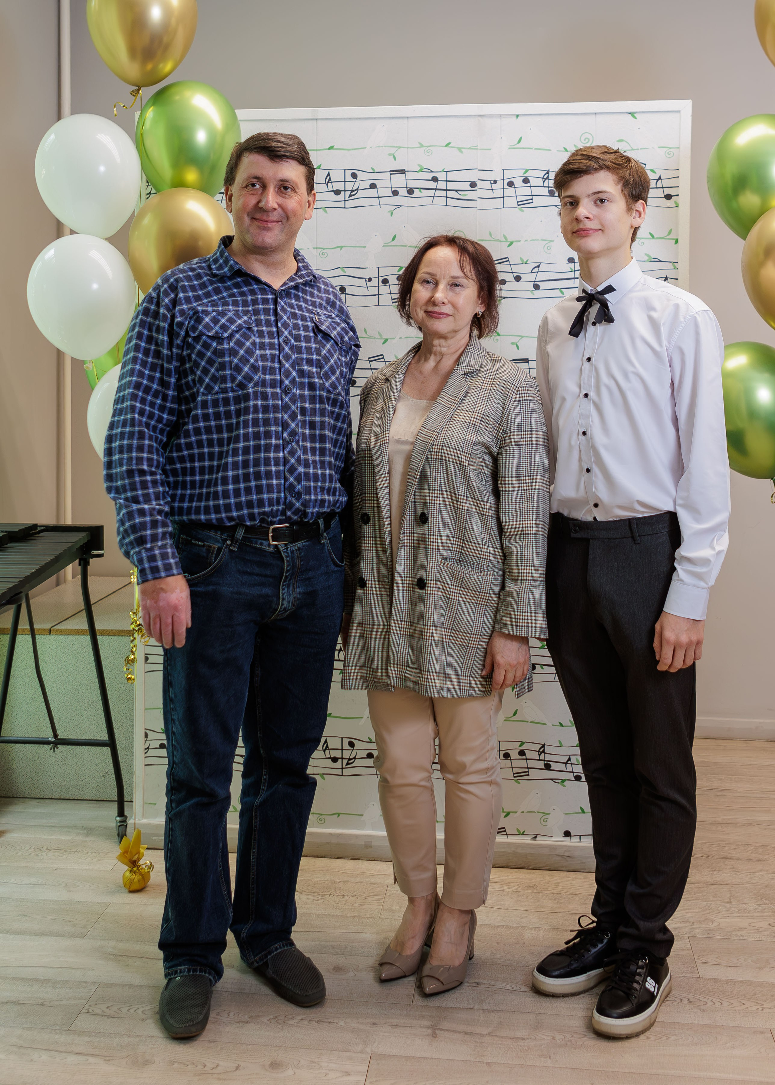 Вручение дипломов в Детской музыкальной школе имени Н. П. Будашкина. Выпускные альбомы и школьный фотограф в Подольске, Троицке, Щербинке, Москве и Московской области