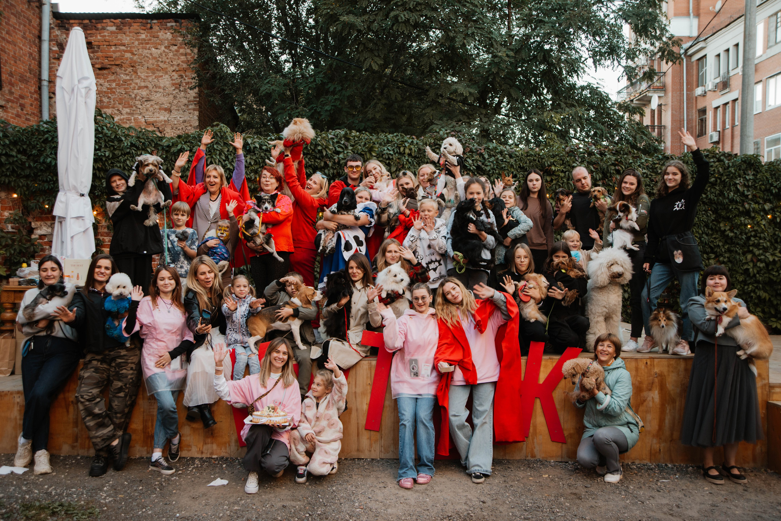 Дог-вечеринка на летнике «Кутёж». Ксения Glossa. Портретный и репортажный фотограф в Самаре