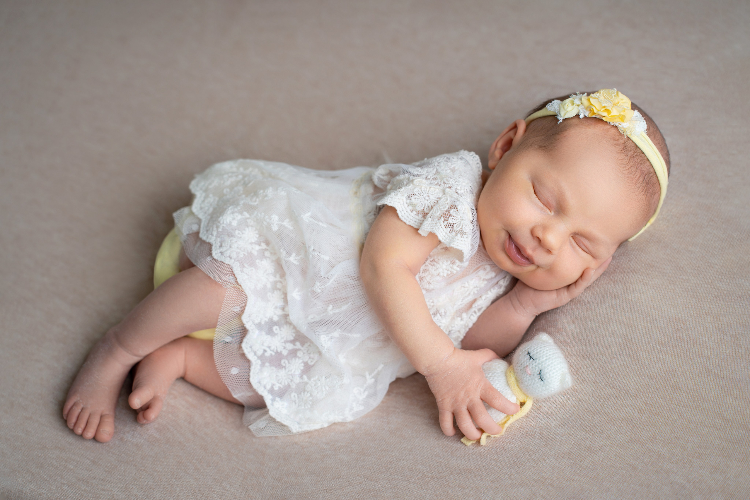 Ньюборн. Фотограф новорожденных Оренбург и свадебный фотограф Оренбург