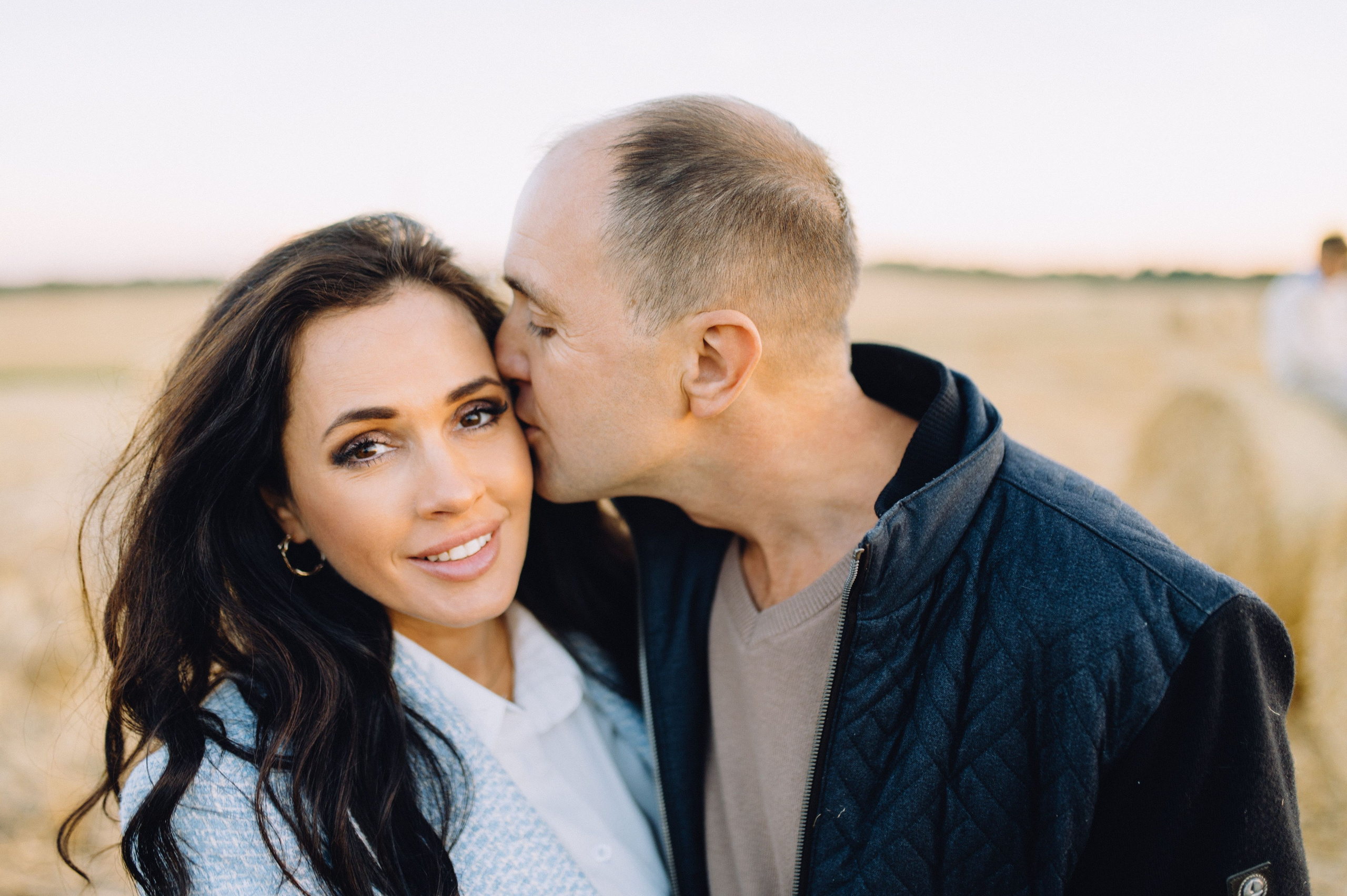 Семейная фотосессия на улице. Wedding photograph in europe Vasencev Alexey