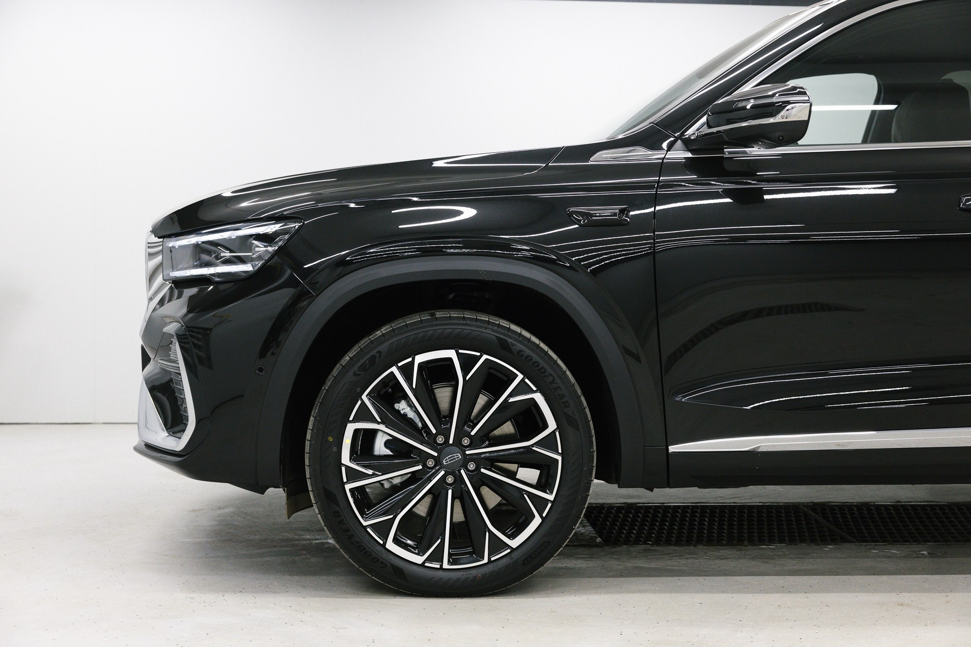 Geely Monjaro 2.0 4WD AT (238 л. с.). Автосалон «Х-Авто»