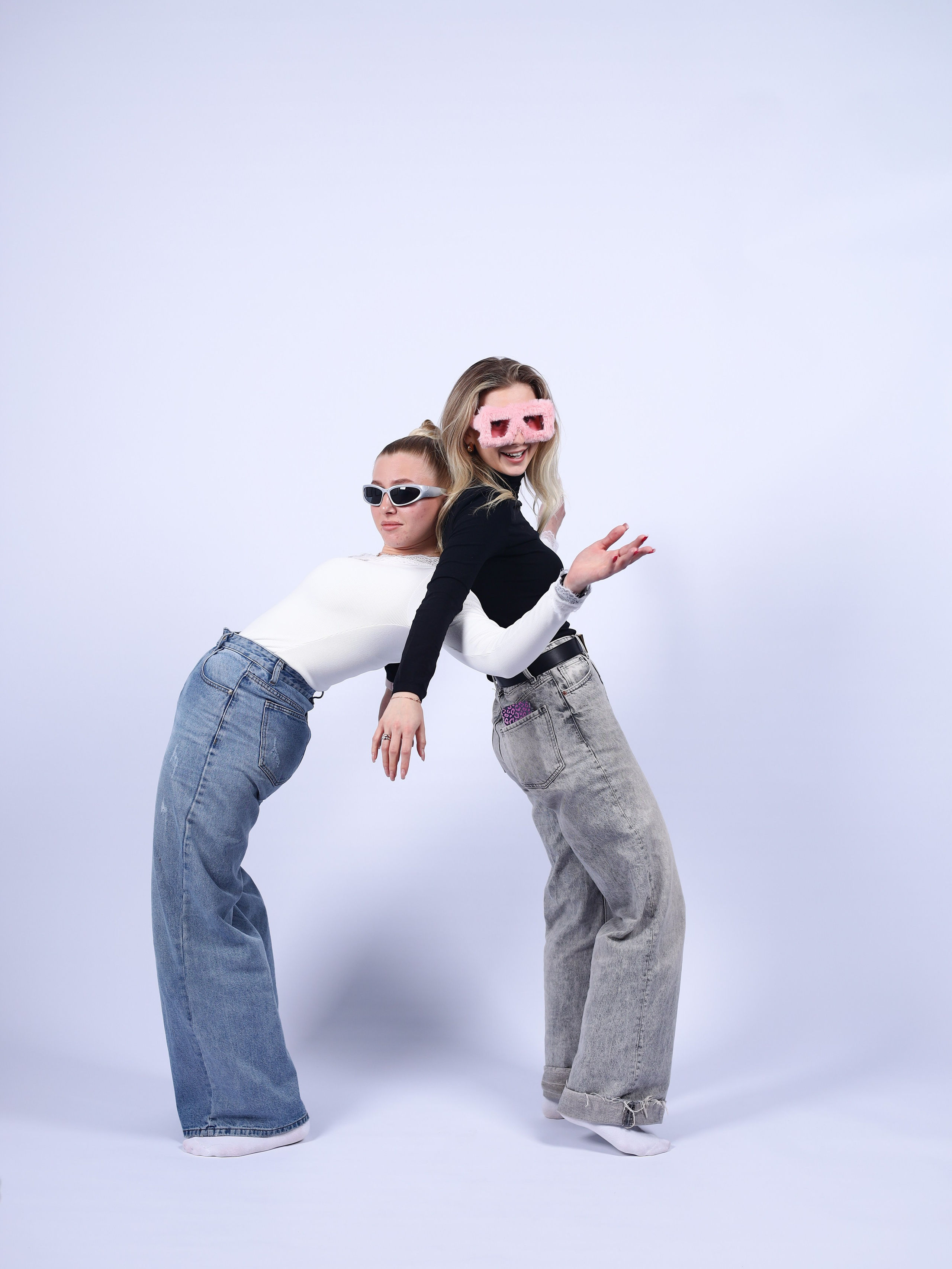 Открытие «фотограф уволен». Фотостудия без фотографа Чехов. Первая студия автопортрета в Чехове