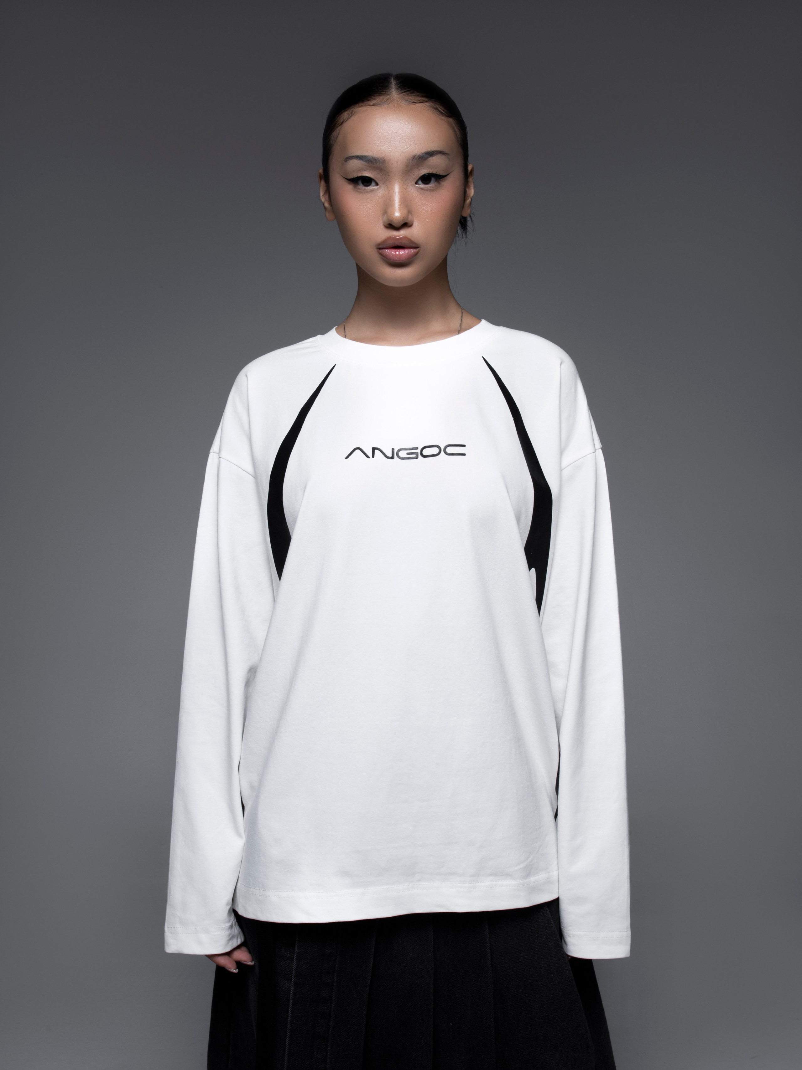 КАТАЛОГ | серый фон. RUNA production — стильные съемки для брендов