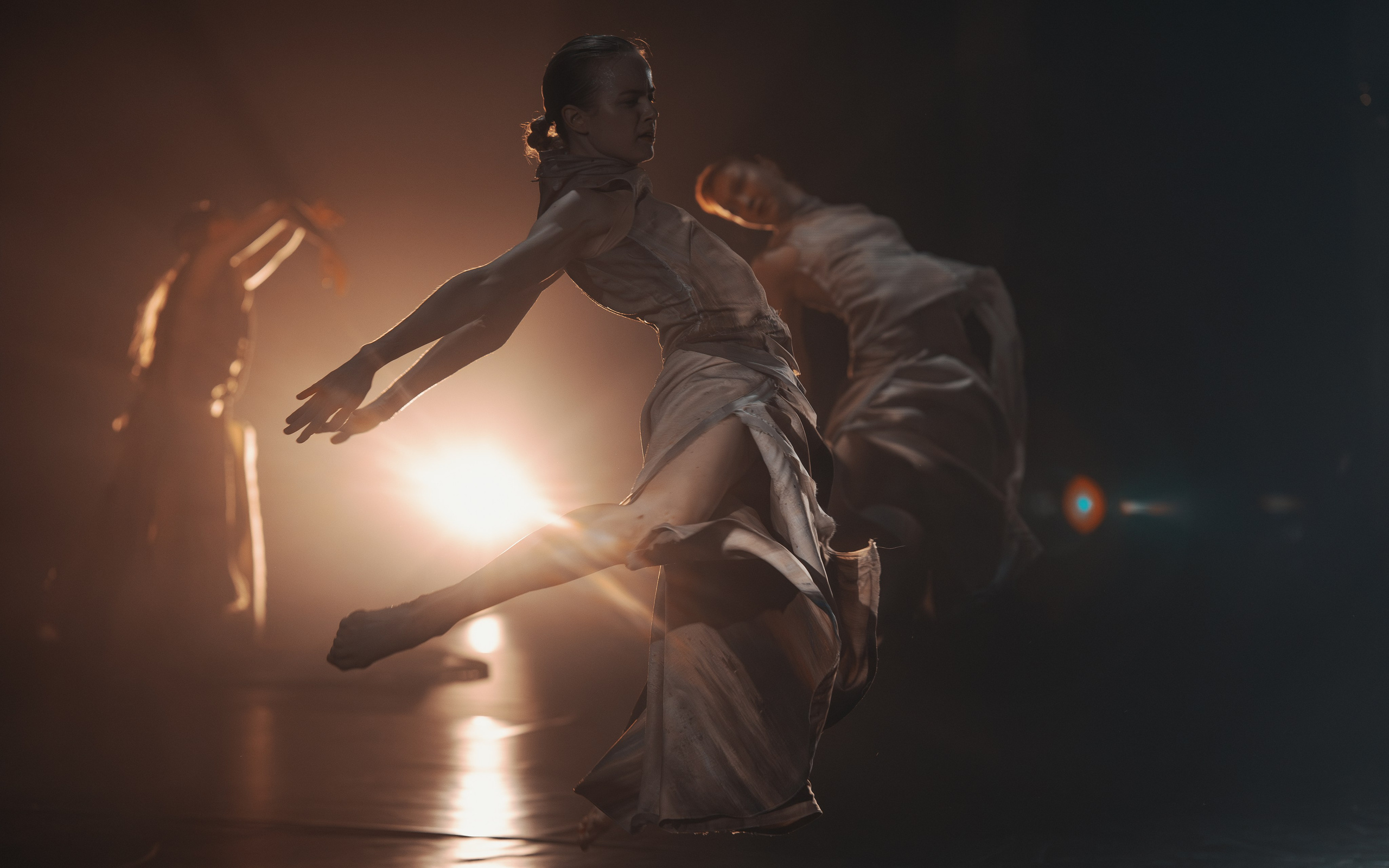 Context DianaVishneva: «Икона» — хор. Рима Пипоян. Театральный фотограф в Санкт-Петербурге Дмитрий Скареднов