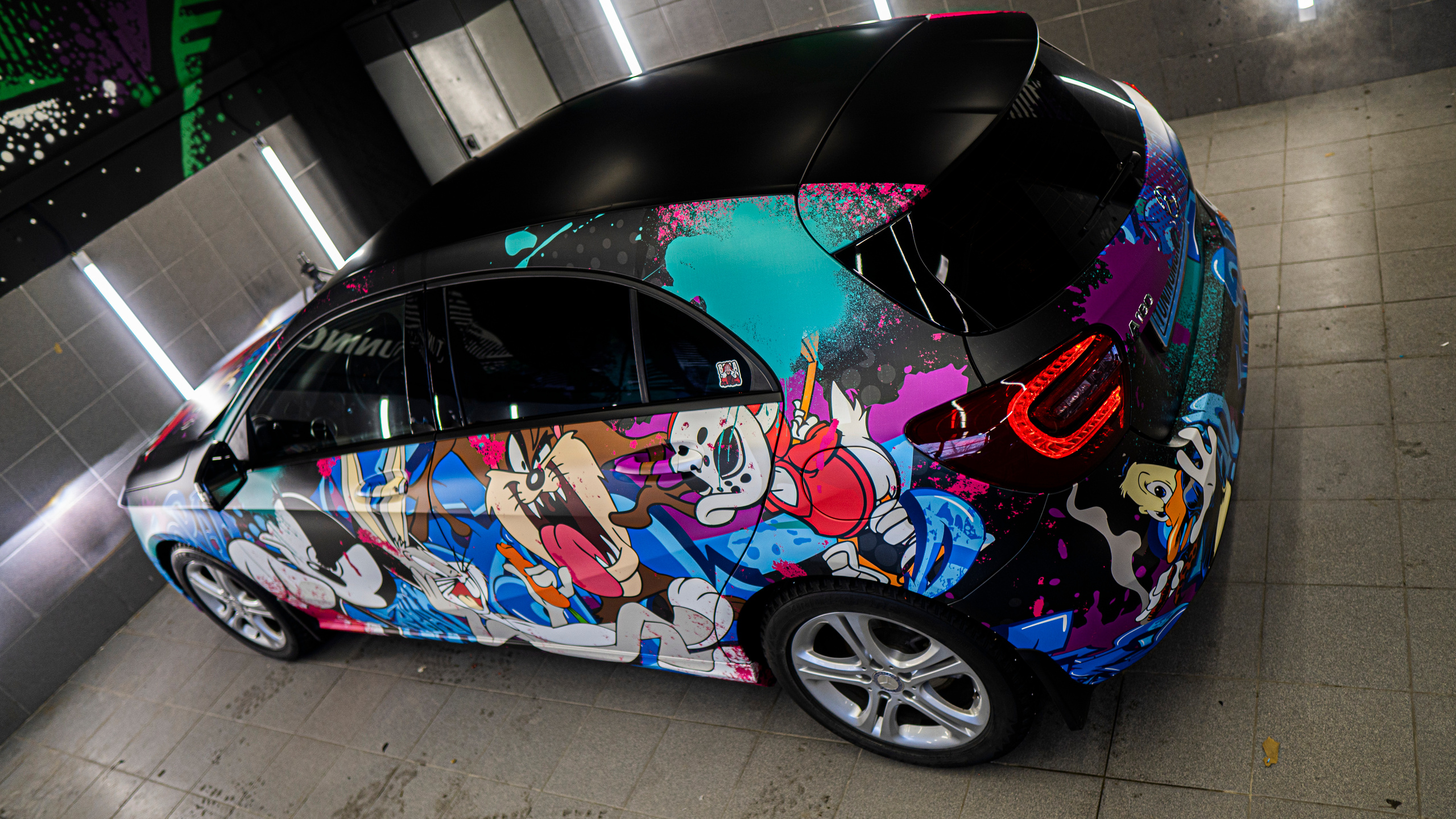 Винилография на Mercedes Benz A. Студия дизайна и оклейки авто Barmaley Design