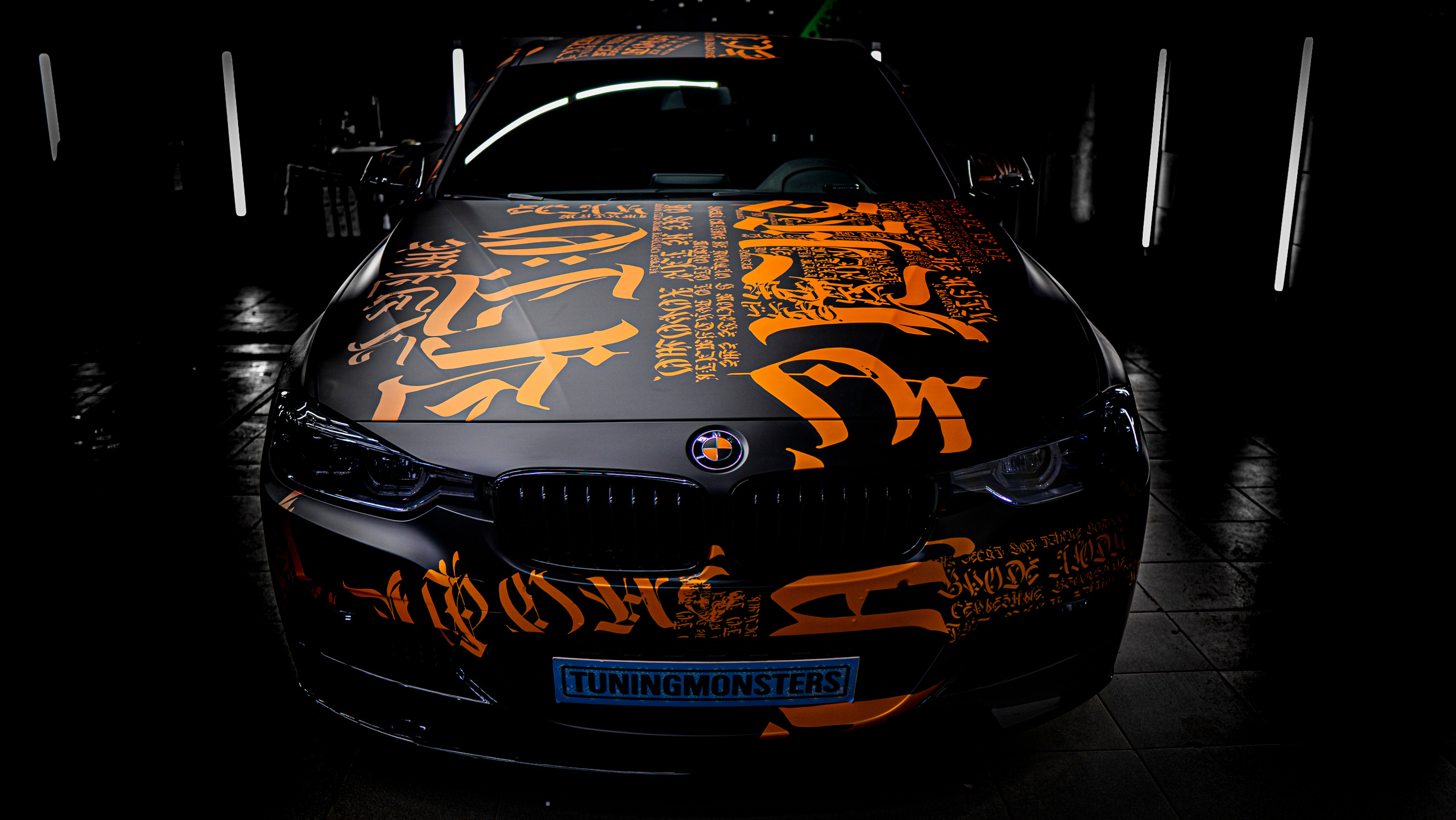 Винилография на BMW 3 F30. Студия дизайна и оклейки авто Barmaley Design