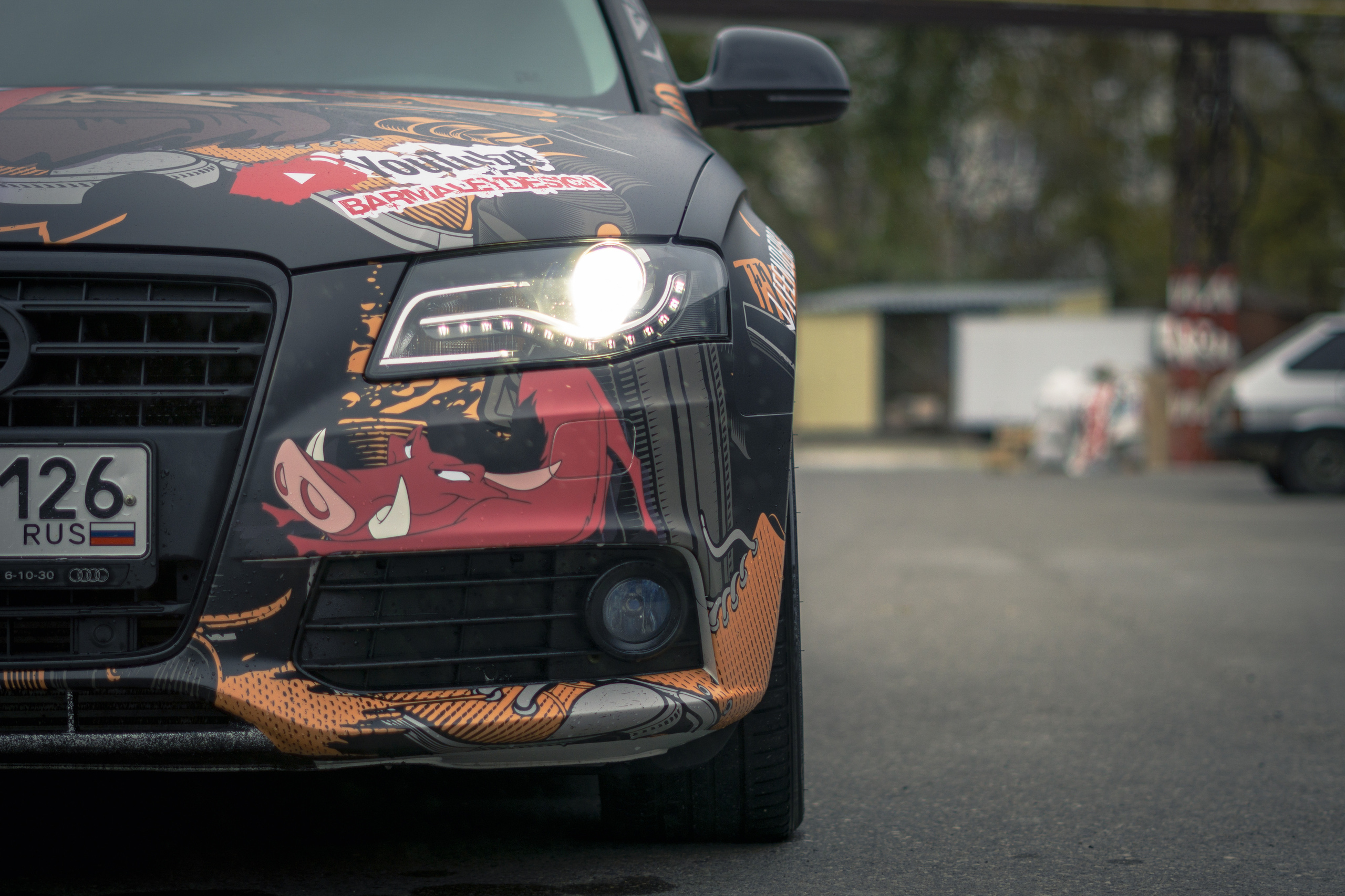 Винилография на Audi A4. Студия дизайна и оклейки авто Barmaley Design