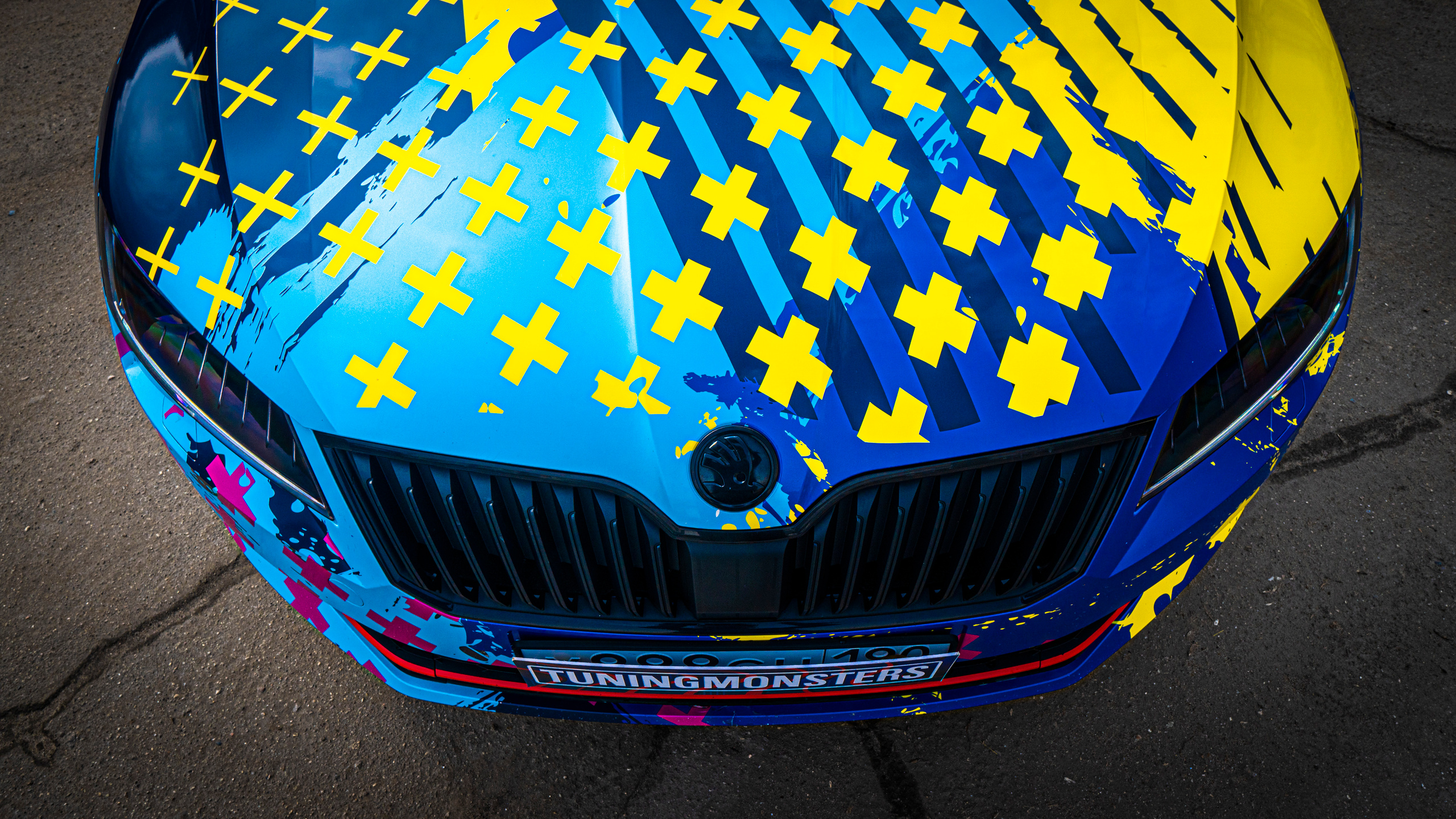 Винилография на Skoda Superb. Студия дизайна и оклейки авто Barmaley Design