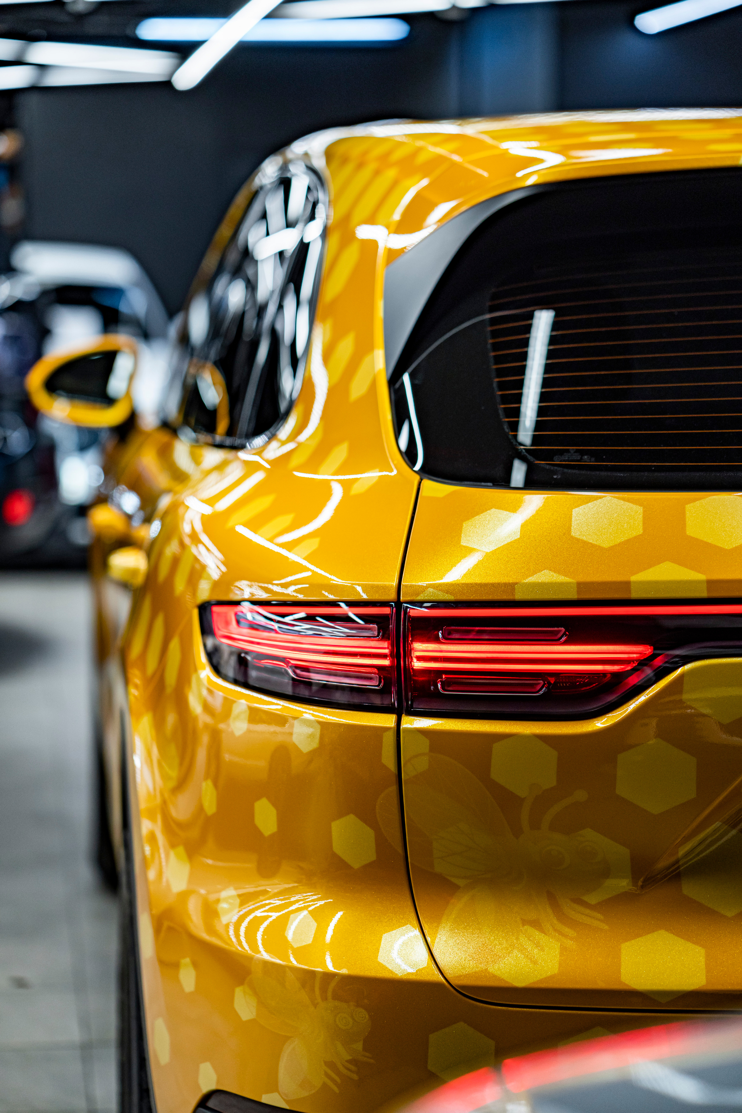 Винилография на Porsche Cayenne. Студия дизайна и оклейки авто Barmaley Design