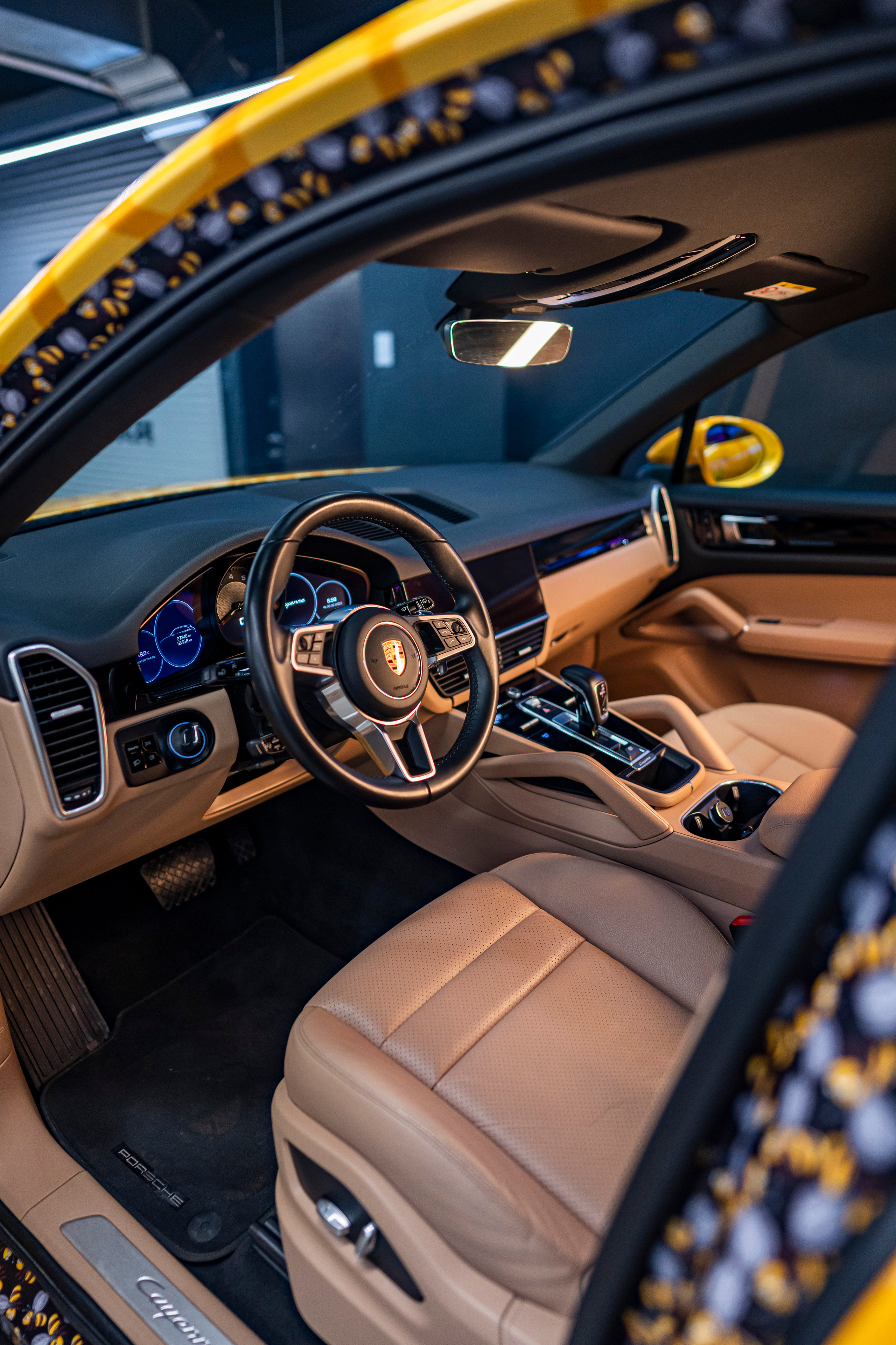 Винилография на Porsche Cayenne. Студия дизайна и оклейки авто Barmaley Design